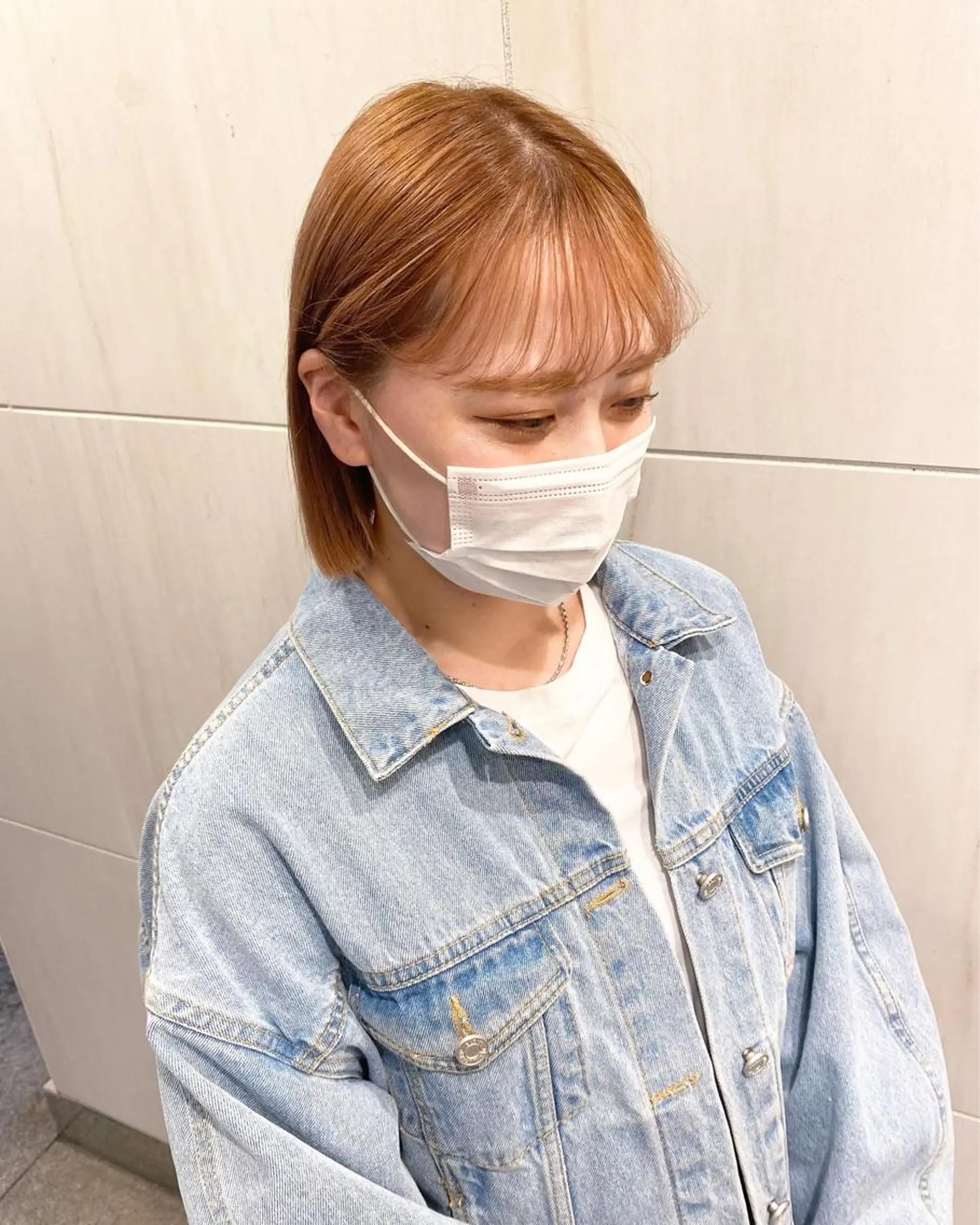 ショート 髪と音処 マトぺ所属・デザインカラー/ボブ ブリーチカラー/ユリのヘアスタイル