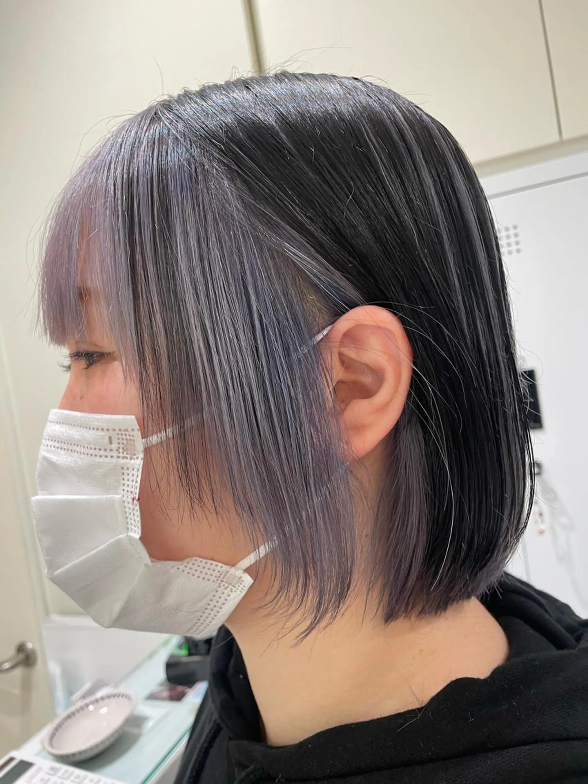 ショート カラー ブリーチ ボブ/インナーカラー /眉毛/Miyuのヘアスタイル