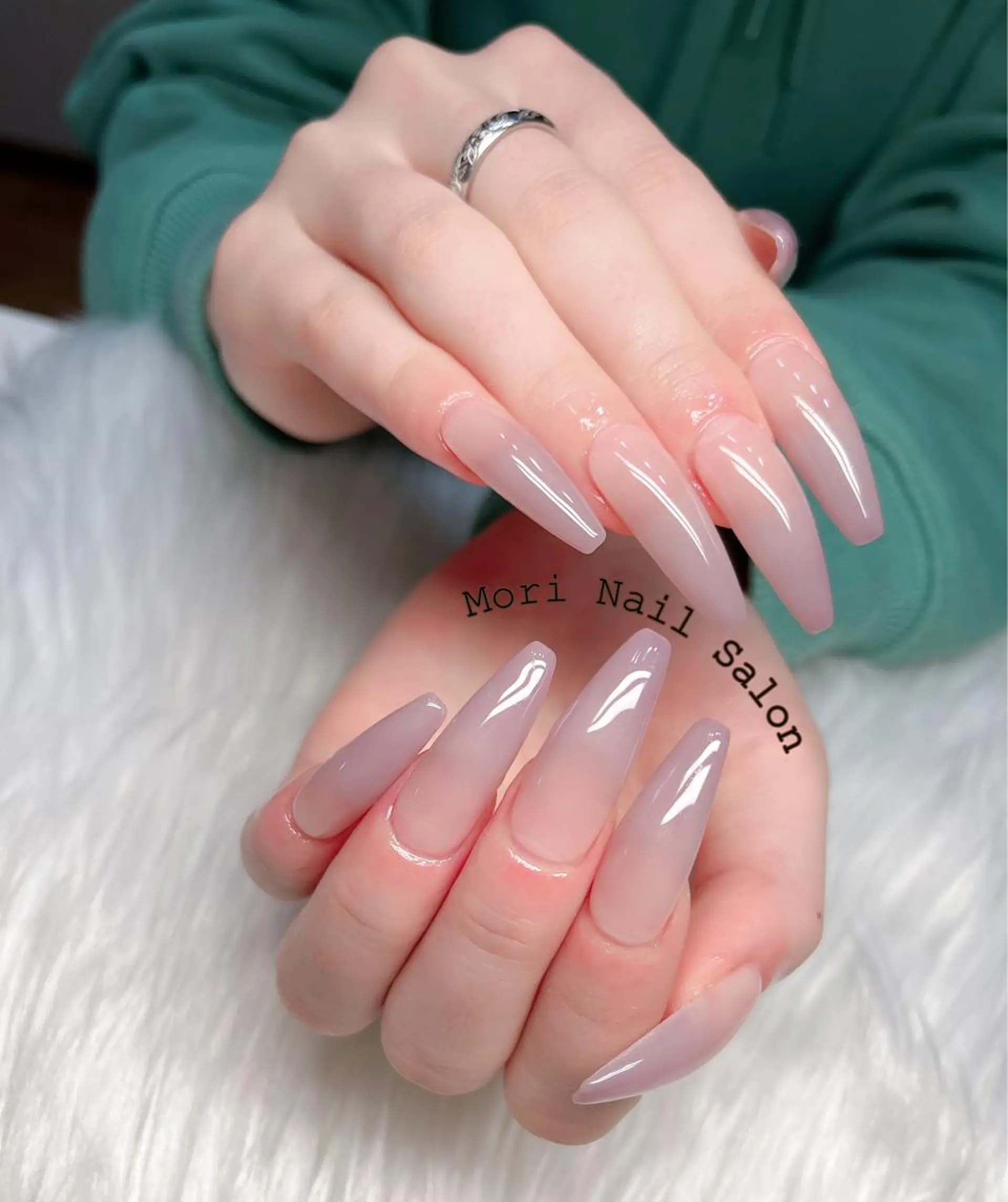 ネイル 森 ネイルサロンのネイルデザイン