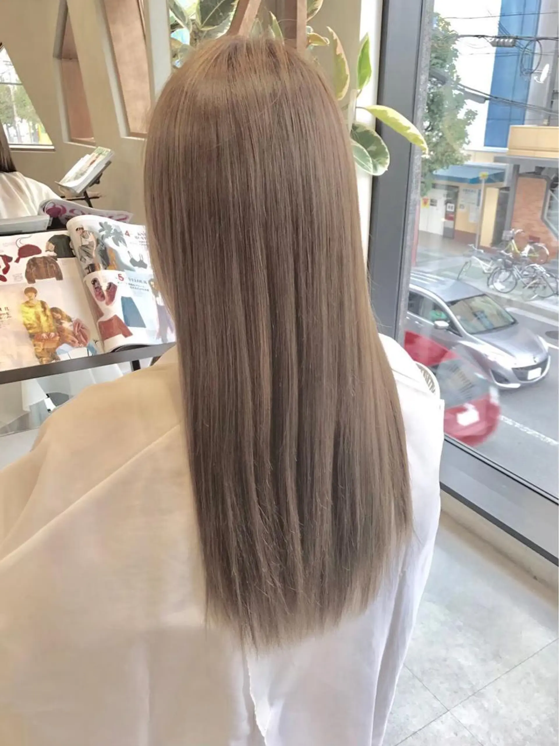 ロング カラー ORO塚口店所属・新店舗ORO塚口店 駅から徒歩4分🚶のヘアスタイル