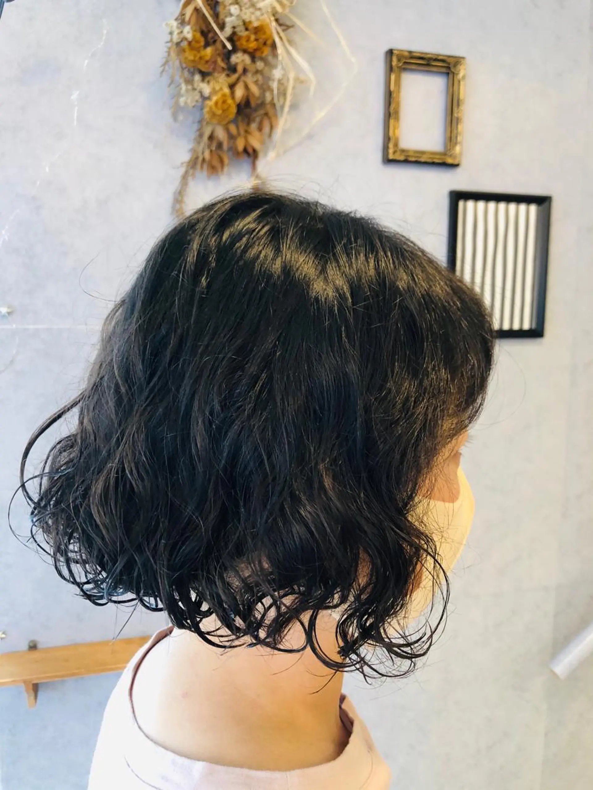 ショート パーマ 本多 美羽のヘアスタイル