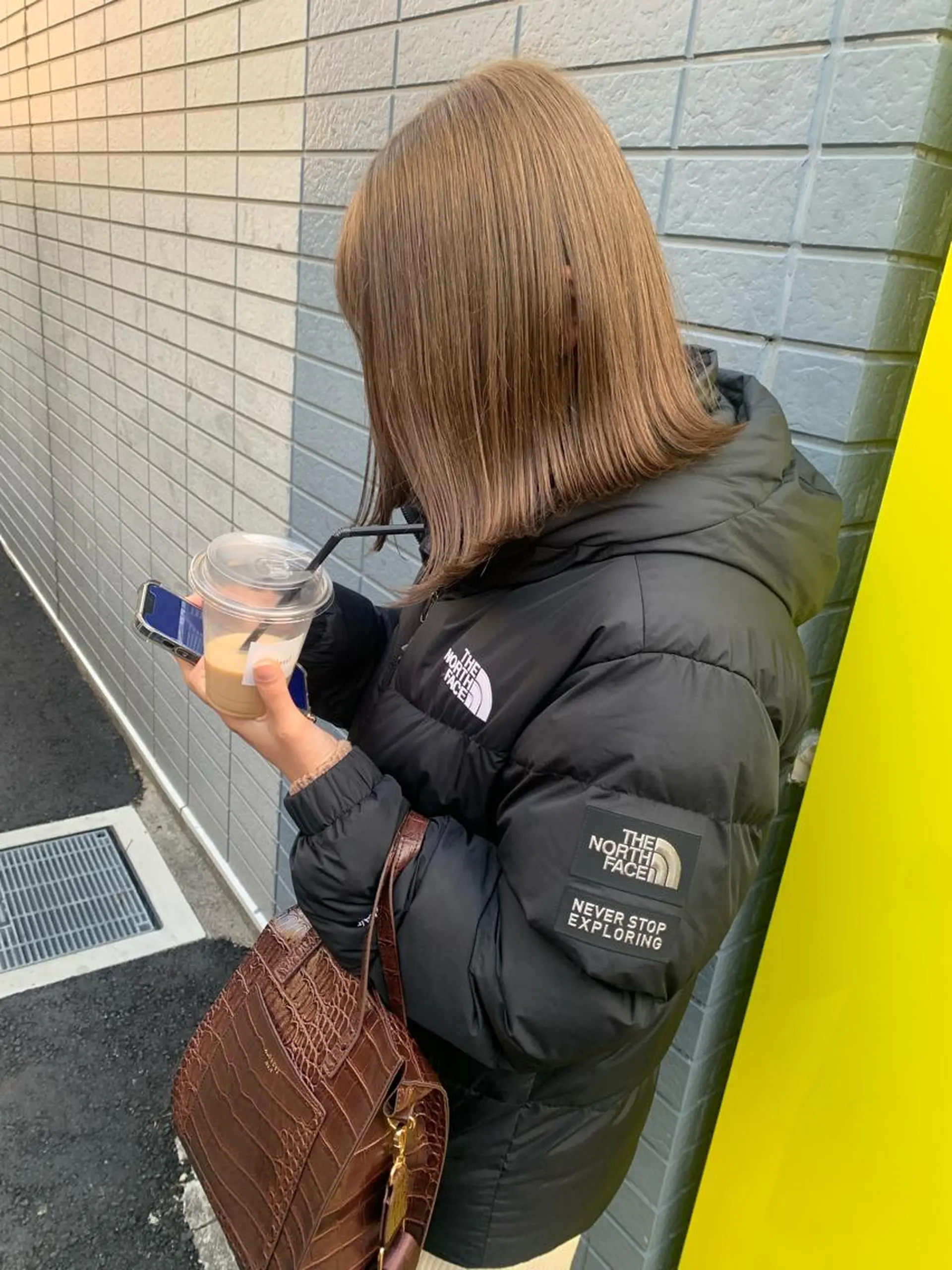 ミディアム カラー グレージュ ミルクティーグレージュ Fuuu《フゥ》所属・シノザキ シンゴのヘアスタイル