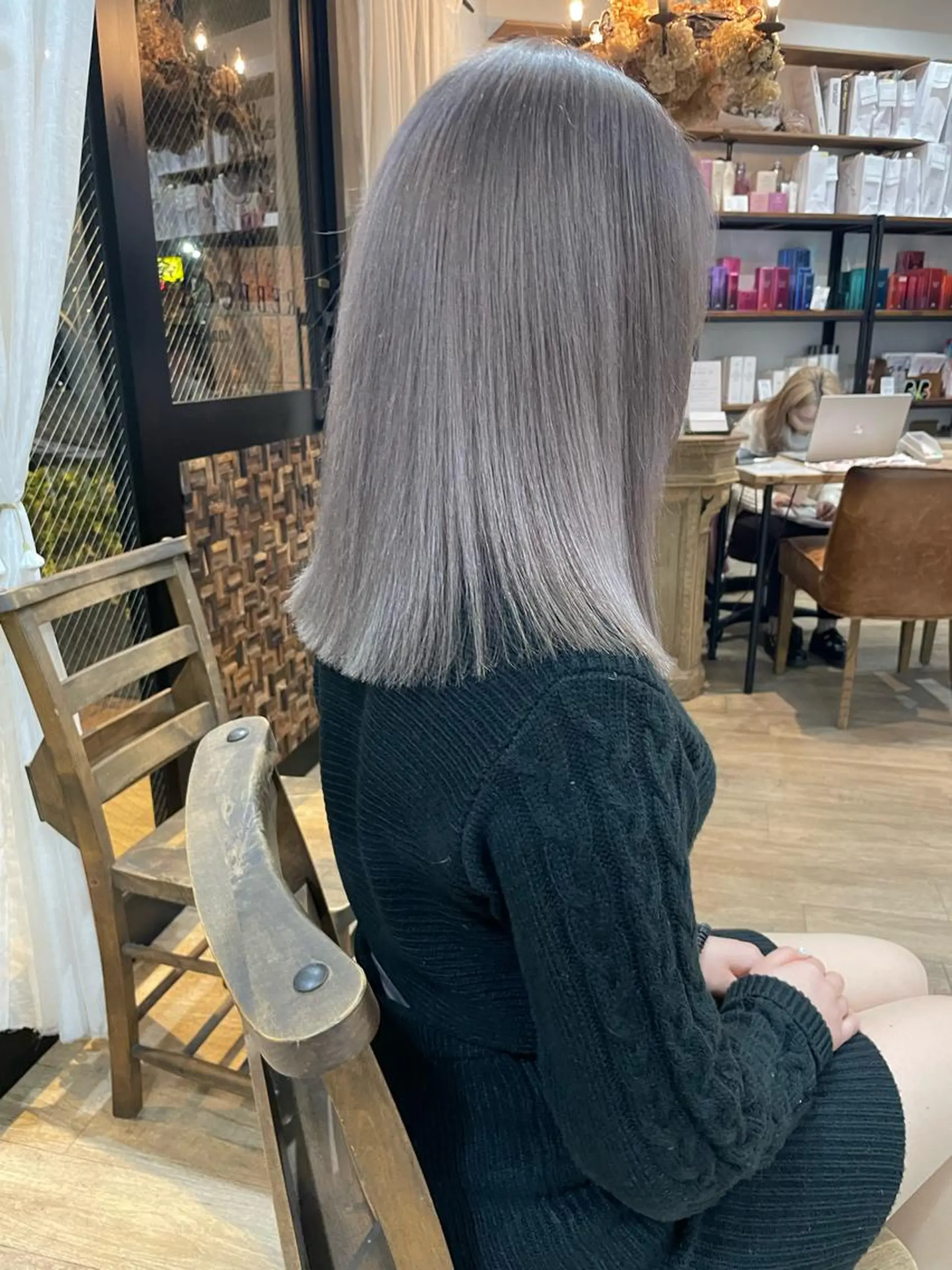 セミロング カラー ブリーチ ヘアカラー トリートメント レイヤー/顔周り /AKARIのヘアスタイル