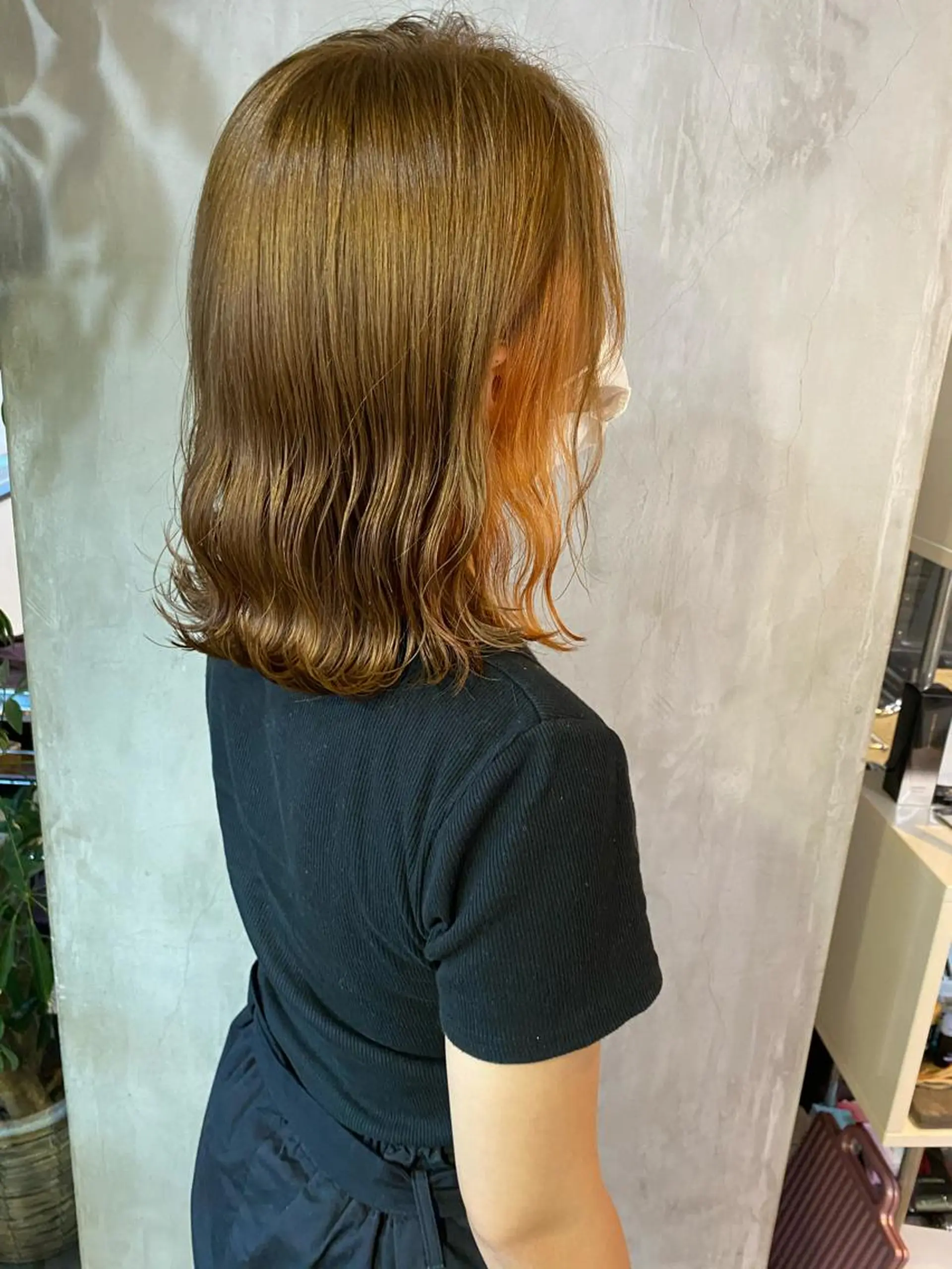 ミディアム カラー ヘアアレンジ ヘアカラー 切りっぱなしボブ/ デザインカラー店長のヘアスタイル