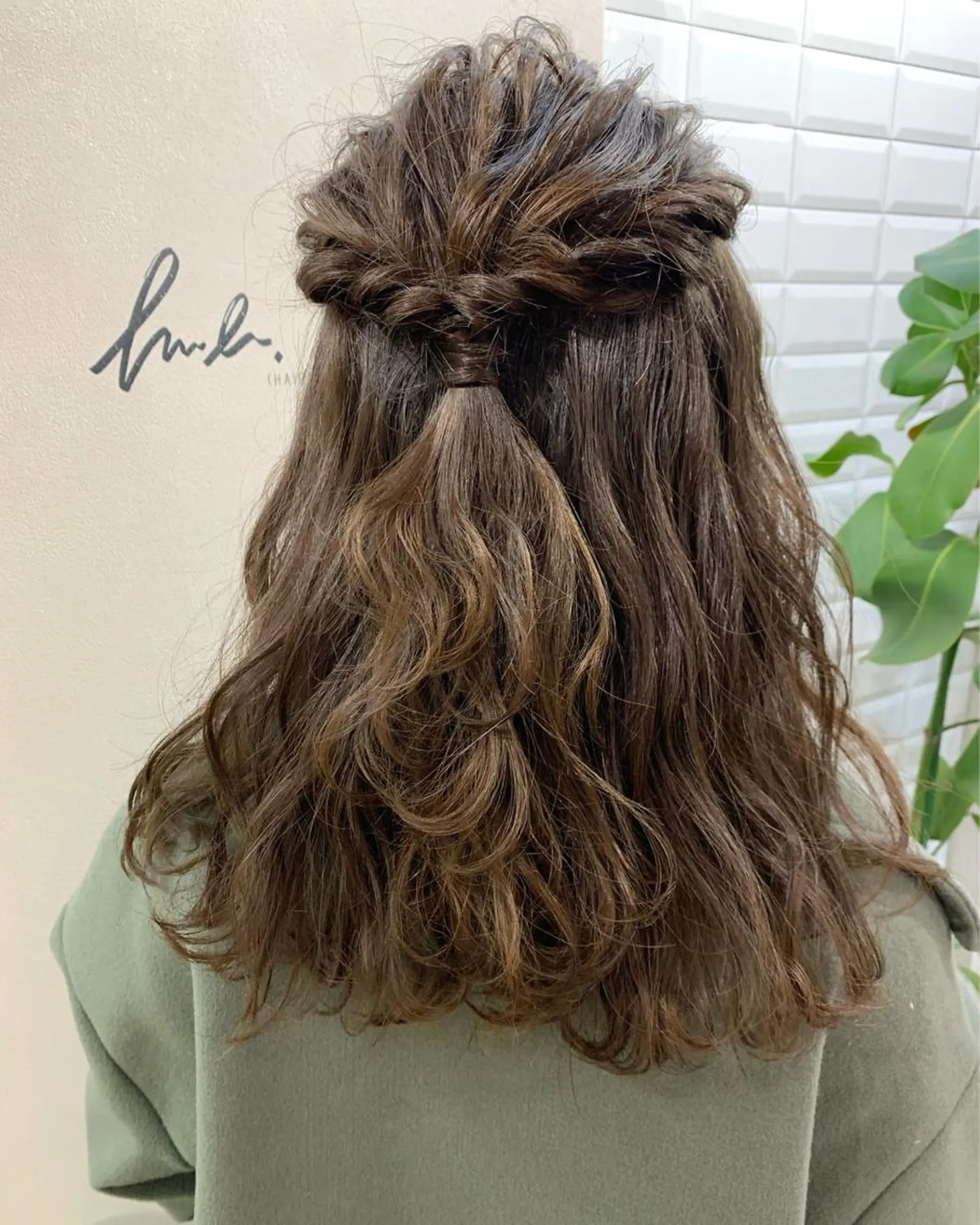 ヘアアレンジ ハーフアップ hub hair レイヤー/透明感のヘアスタイル