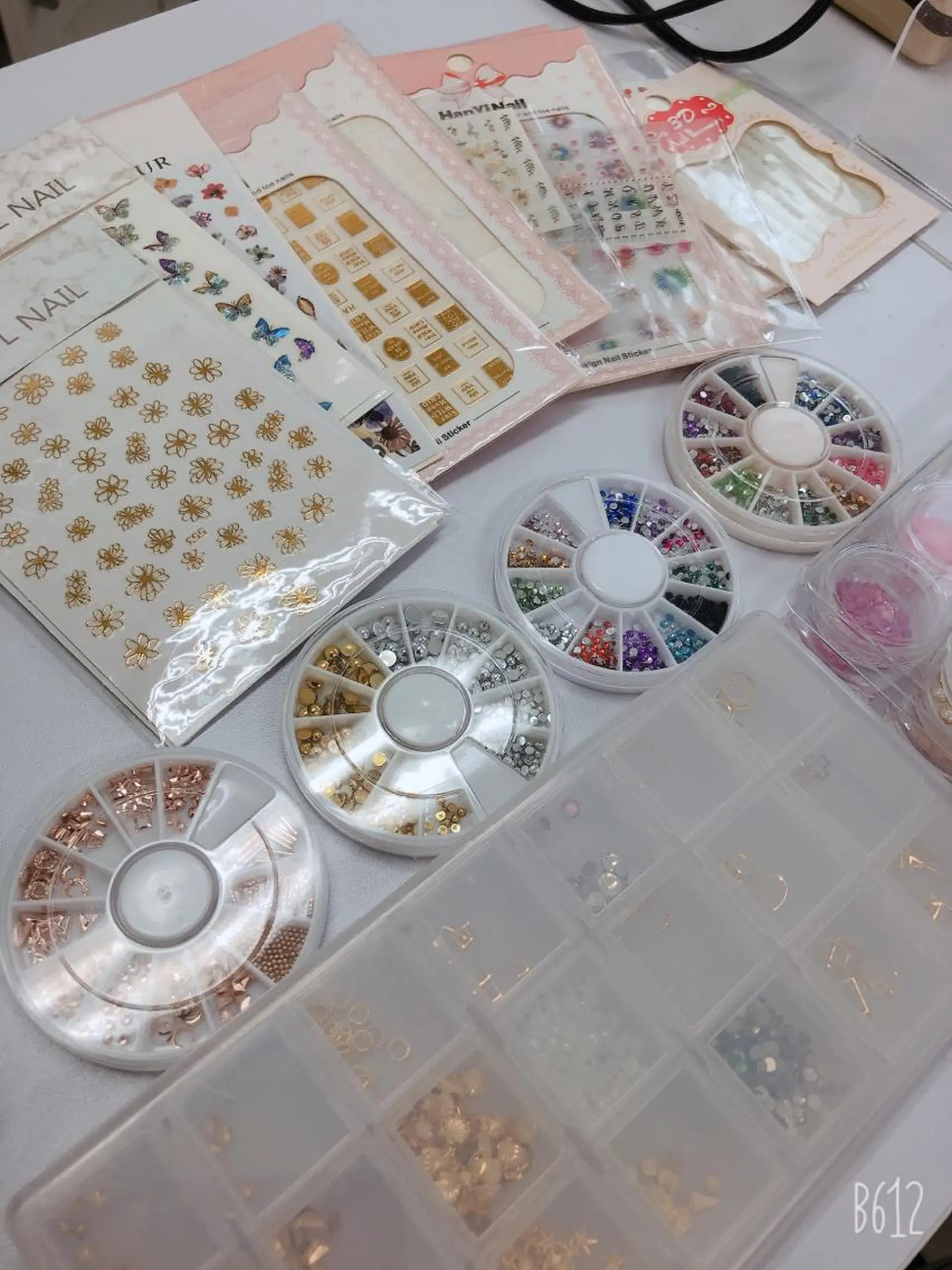 ネイル Bella  totalbeauty所属・Bella 齋藤理奈のネイルデザイン