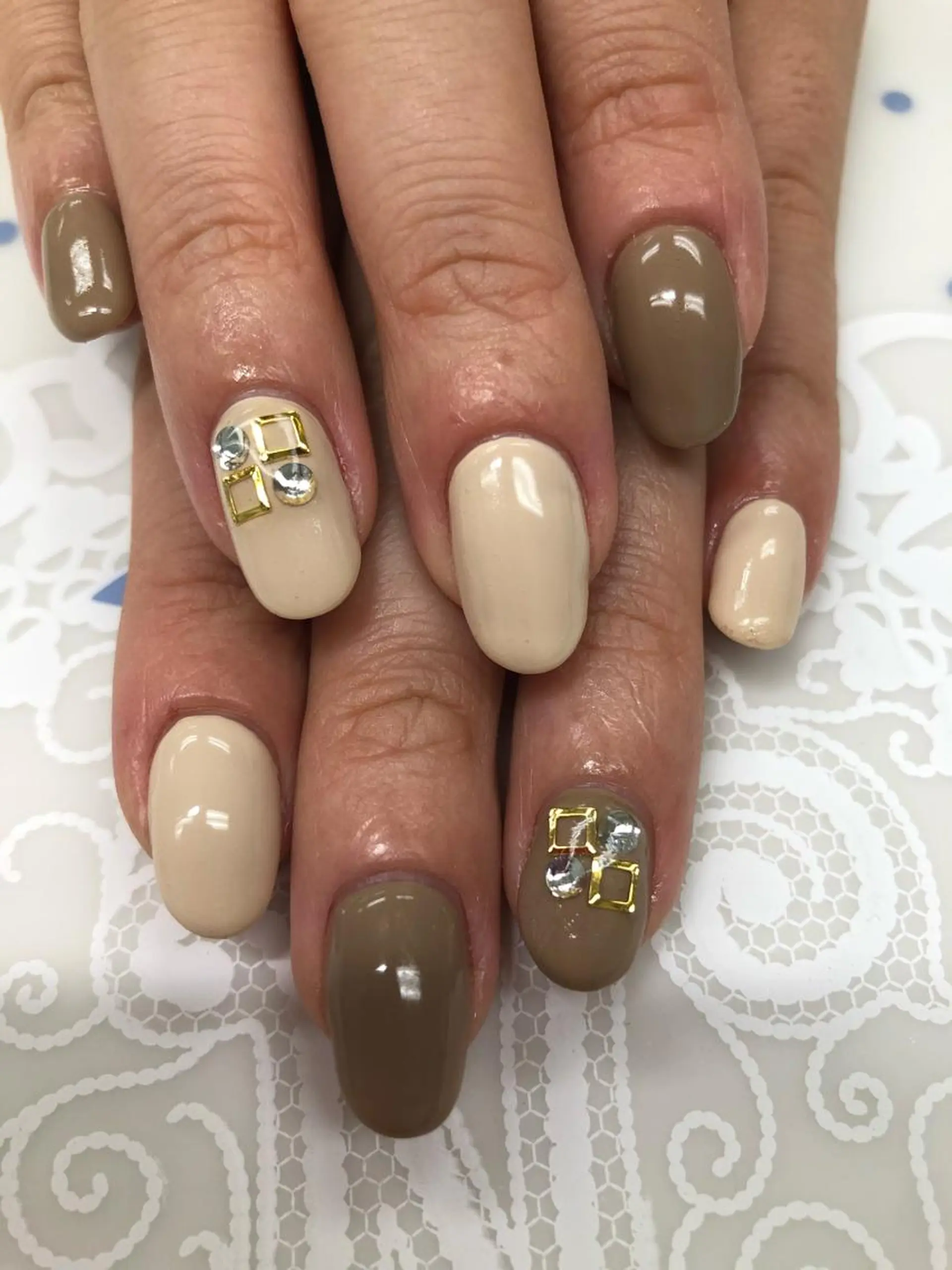 ネイル シンプルネイル 吉野✨ ネイルデザイナー✨のネイルデザイン