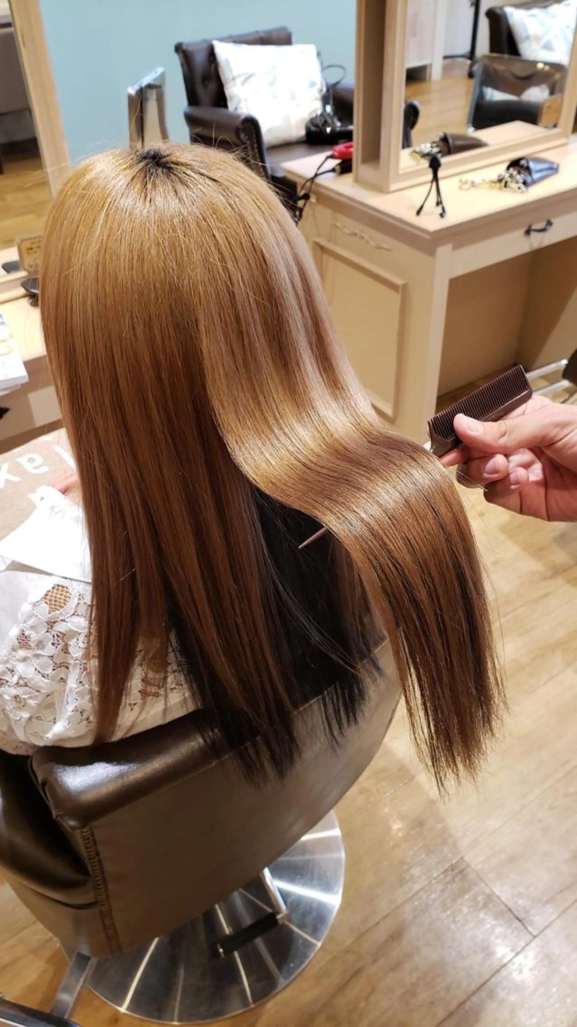 ロング 浅古 雄介のヘアスタイル