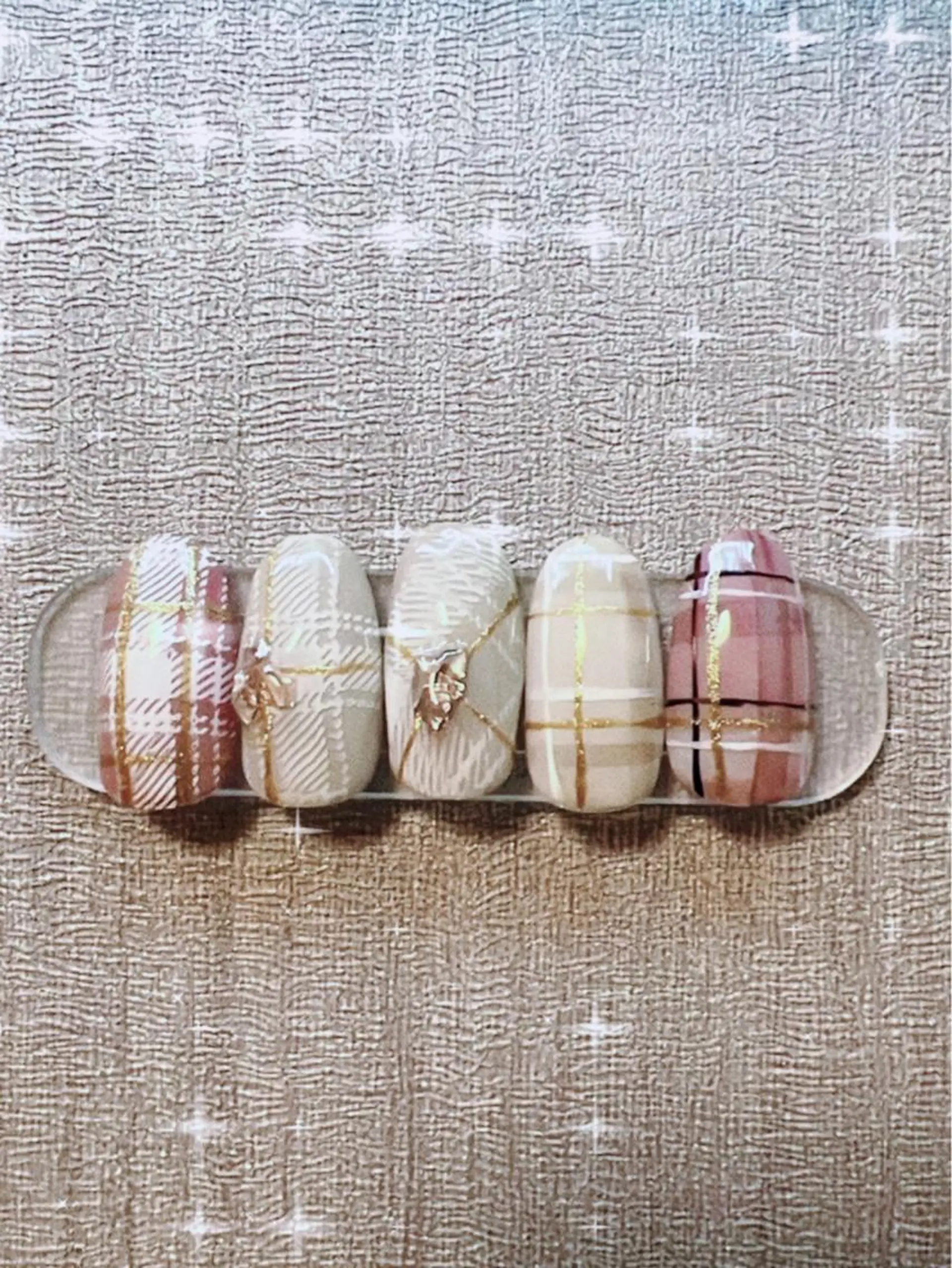 ネイル ecru エクリュのネイルデザイン