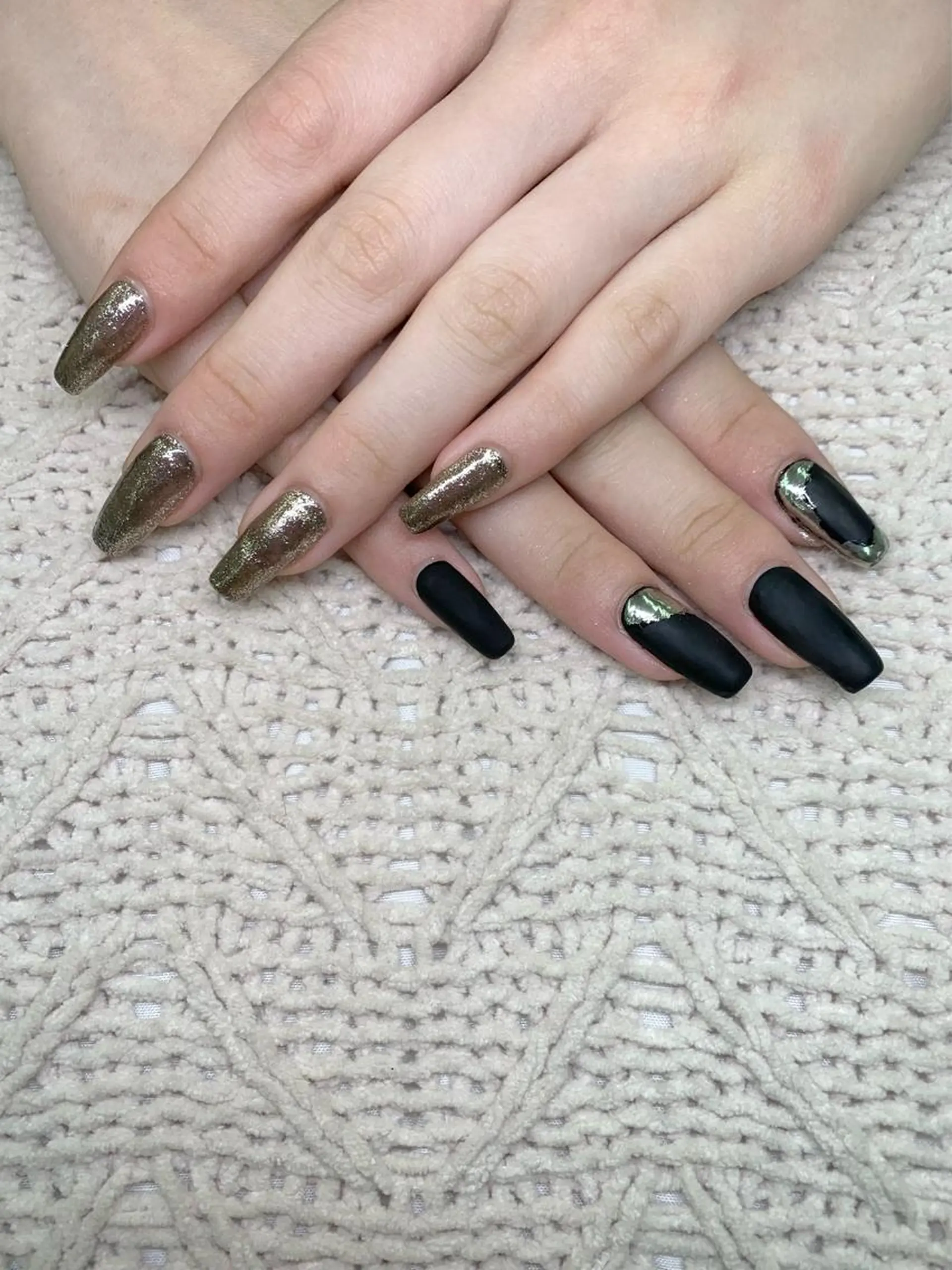 ネイル マットネイル ミラーネイル シルバー zina 千葉2nd NONのネイルデザイン