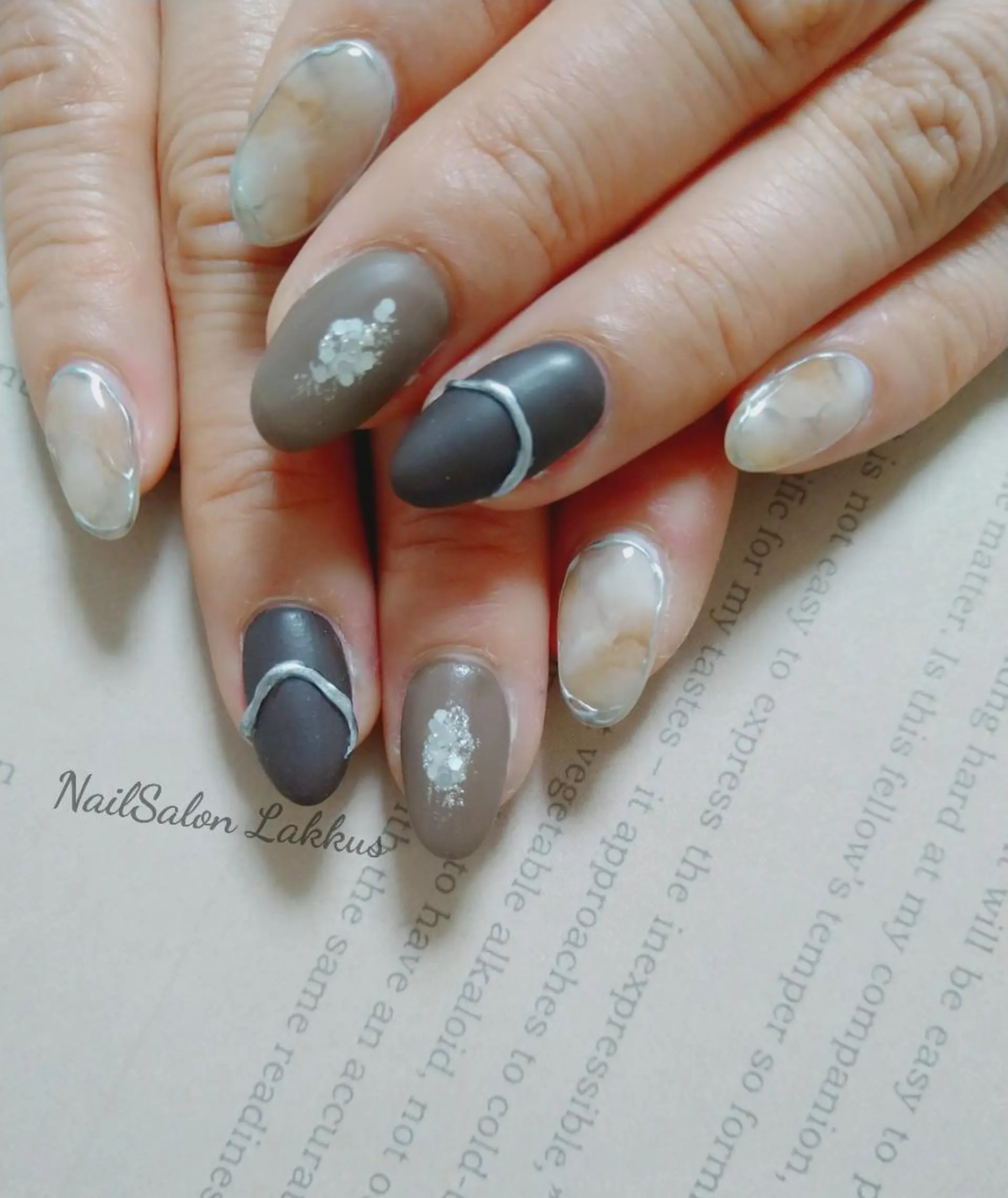 ネイル Lakkus N－Aのネイルデザイン