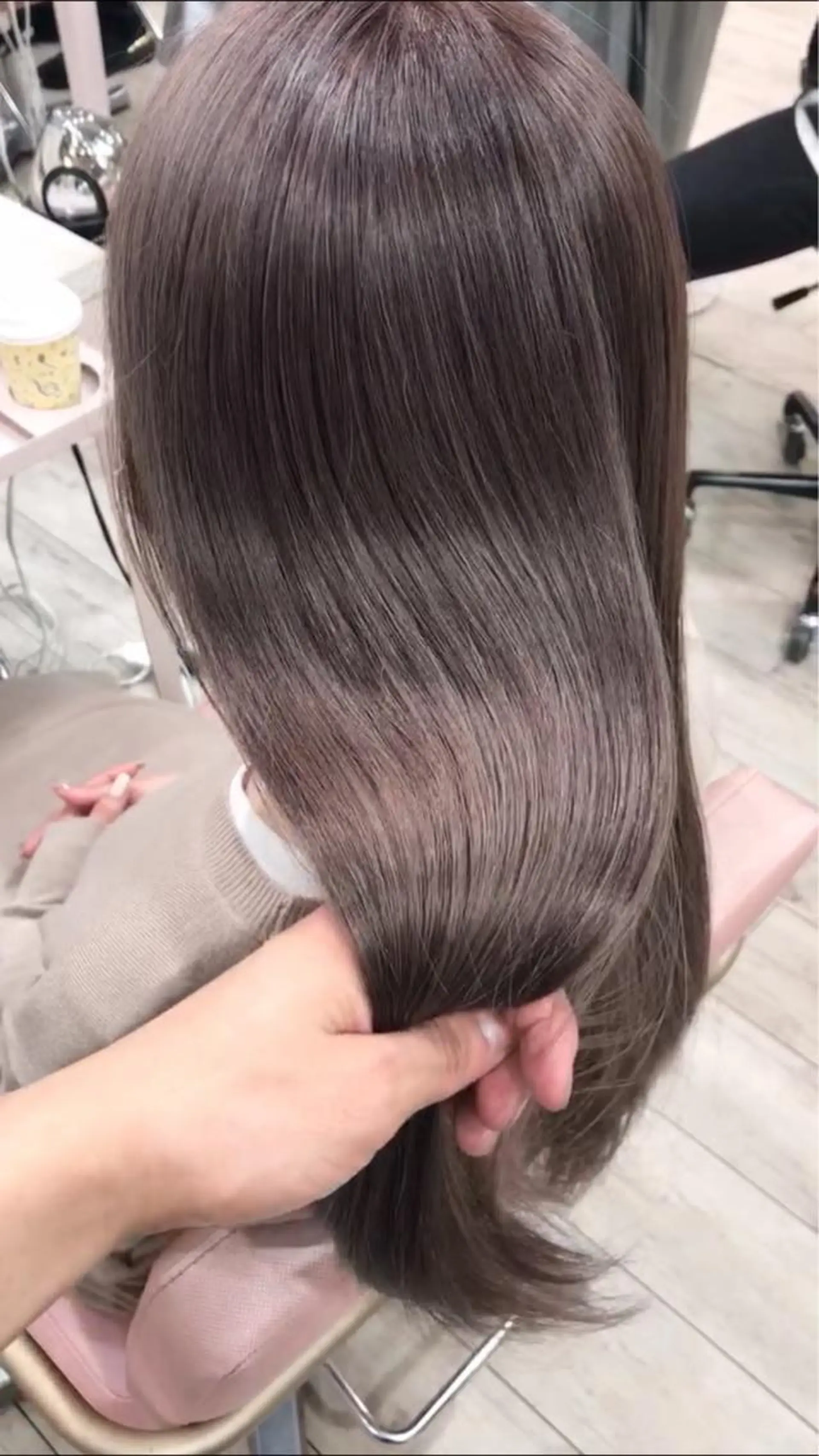 ミディアム カラー 高島大登/顔周り /レイヤーカットのヘアスタイル