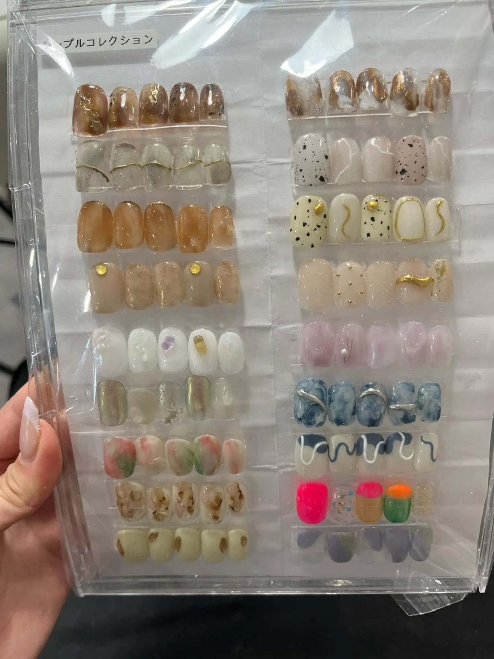 ネイル シンプルネイル TAKASUKA Nのネイルデザイン