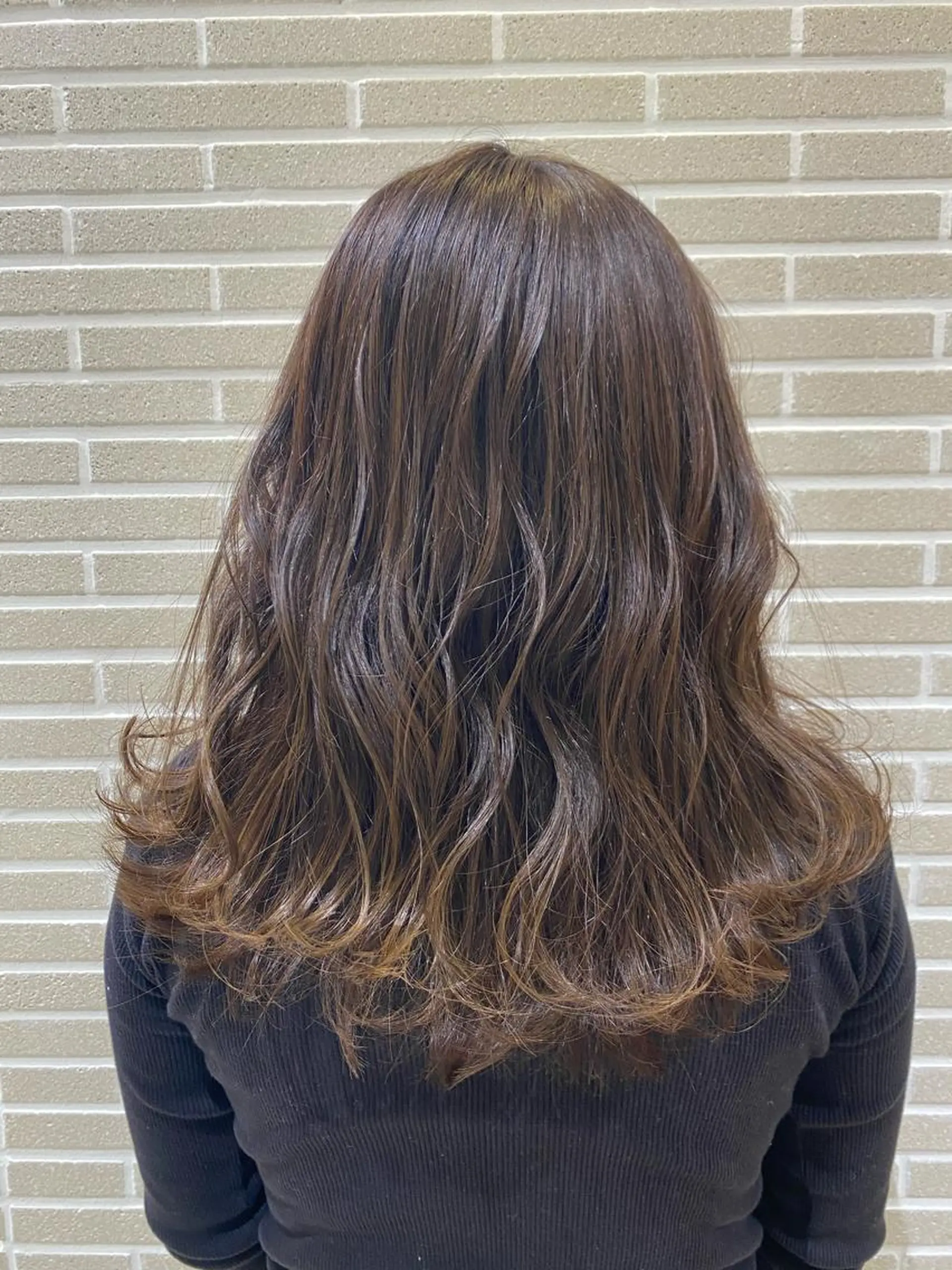ミディアム カット ヘアカラー トリートメント 植田 菜月のヘアスタイル