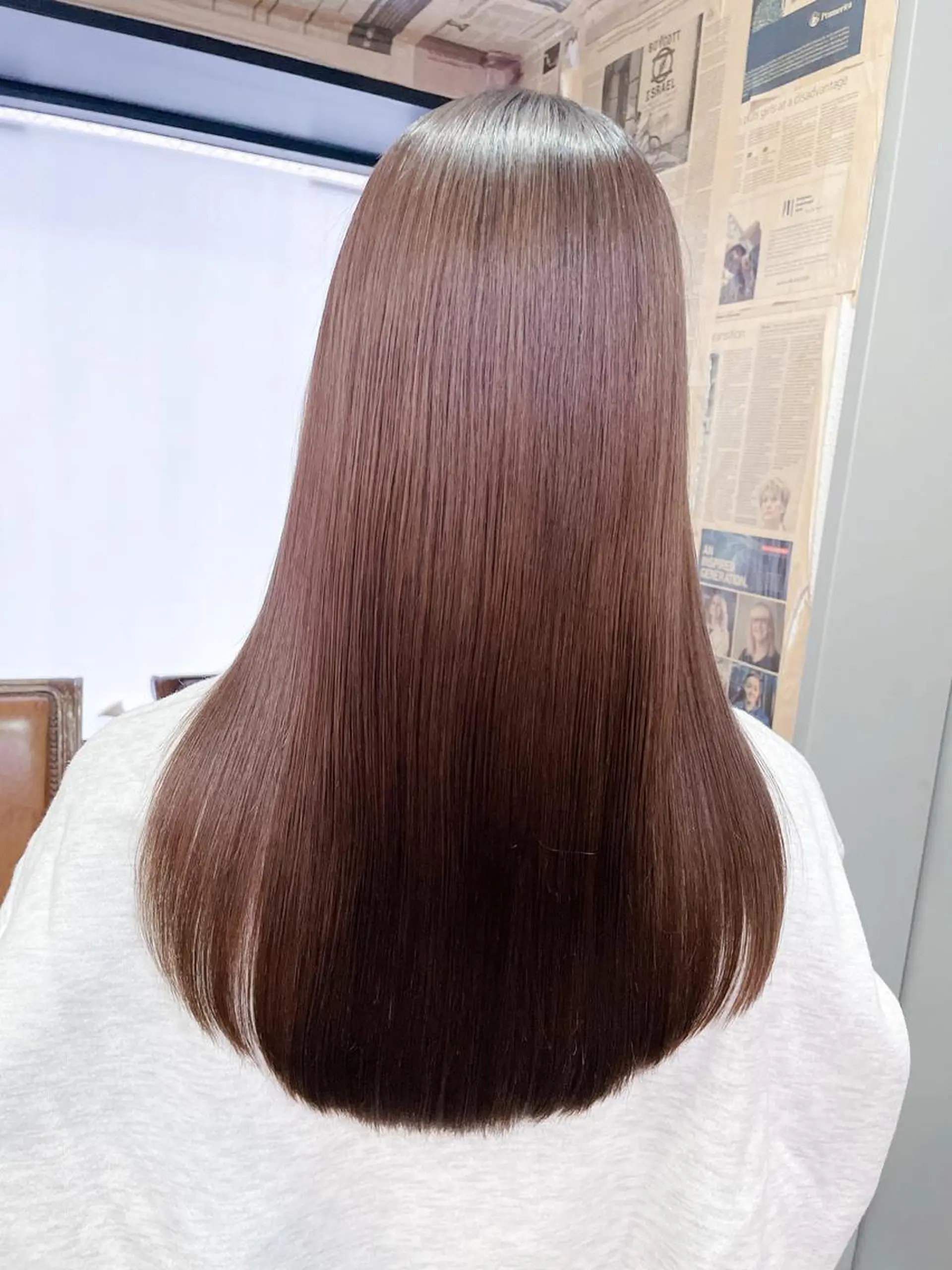 セミロング カラー パーマ ネイル マツエク・マツパ アイブロウ Chic シックのヘアスタイル