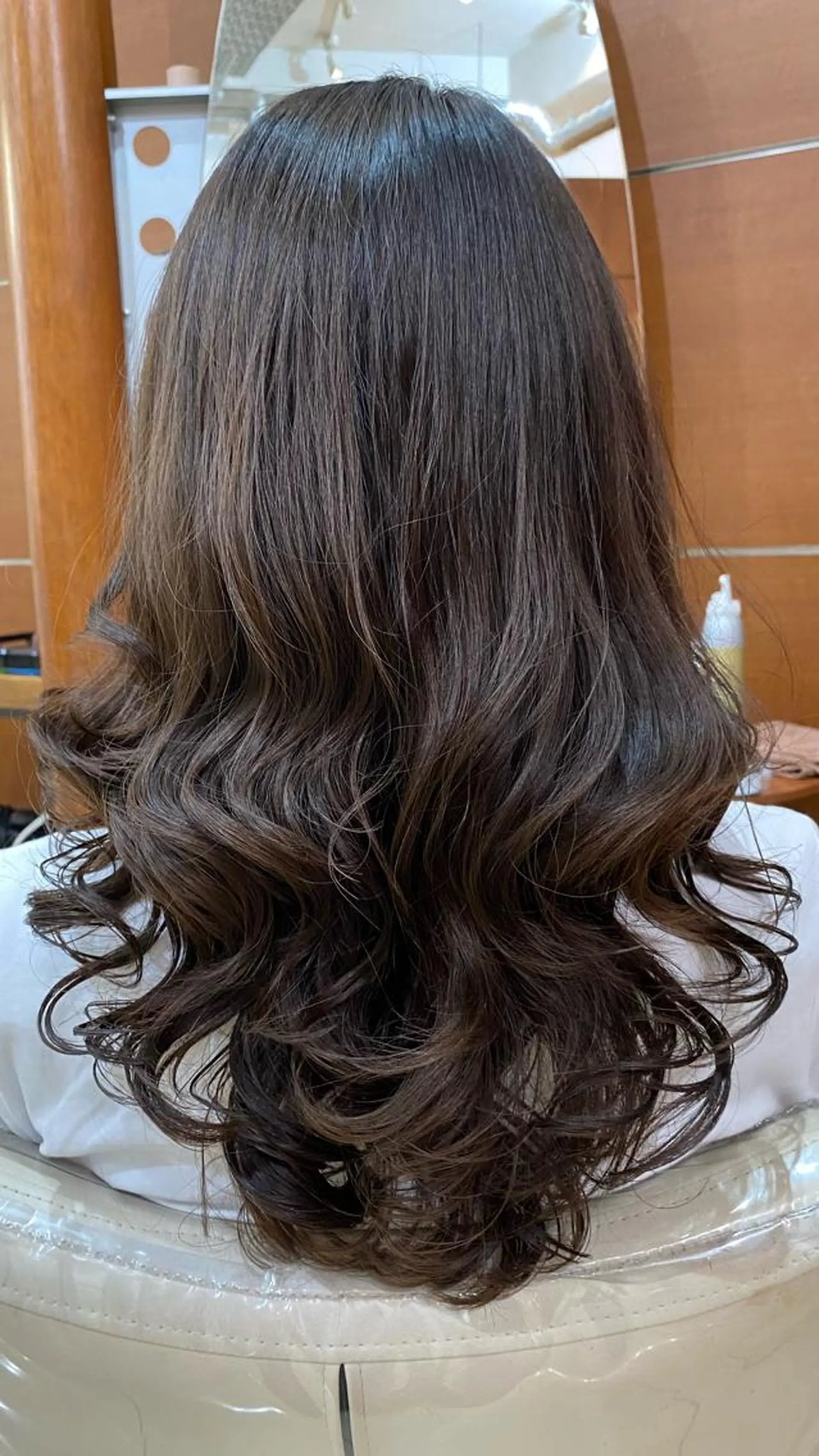 ロング アッシュ 髪質改善 韓国風ヘア 縮毛矯正 カット パーマ トリートメント コテ巻き風パーマ/ 髪質改善/河島恭平のヘアスタイル