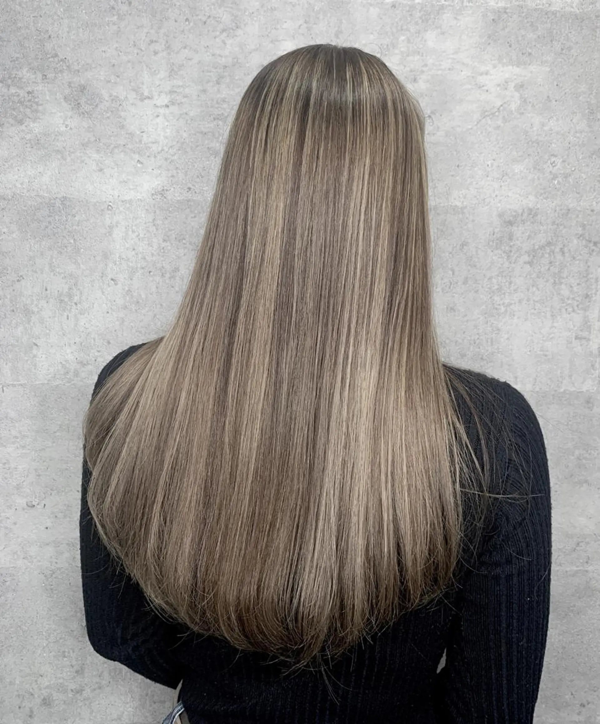 ロング _WHITE 天神店のヘアスタイル