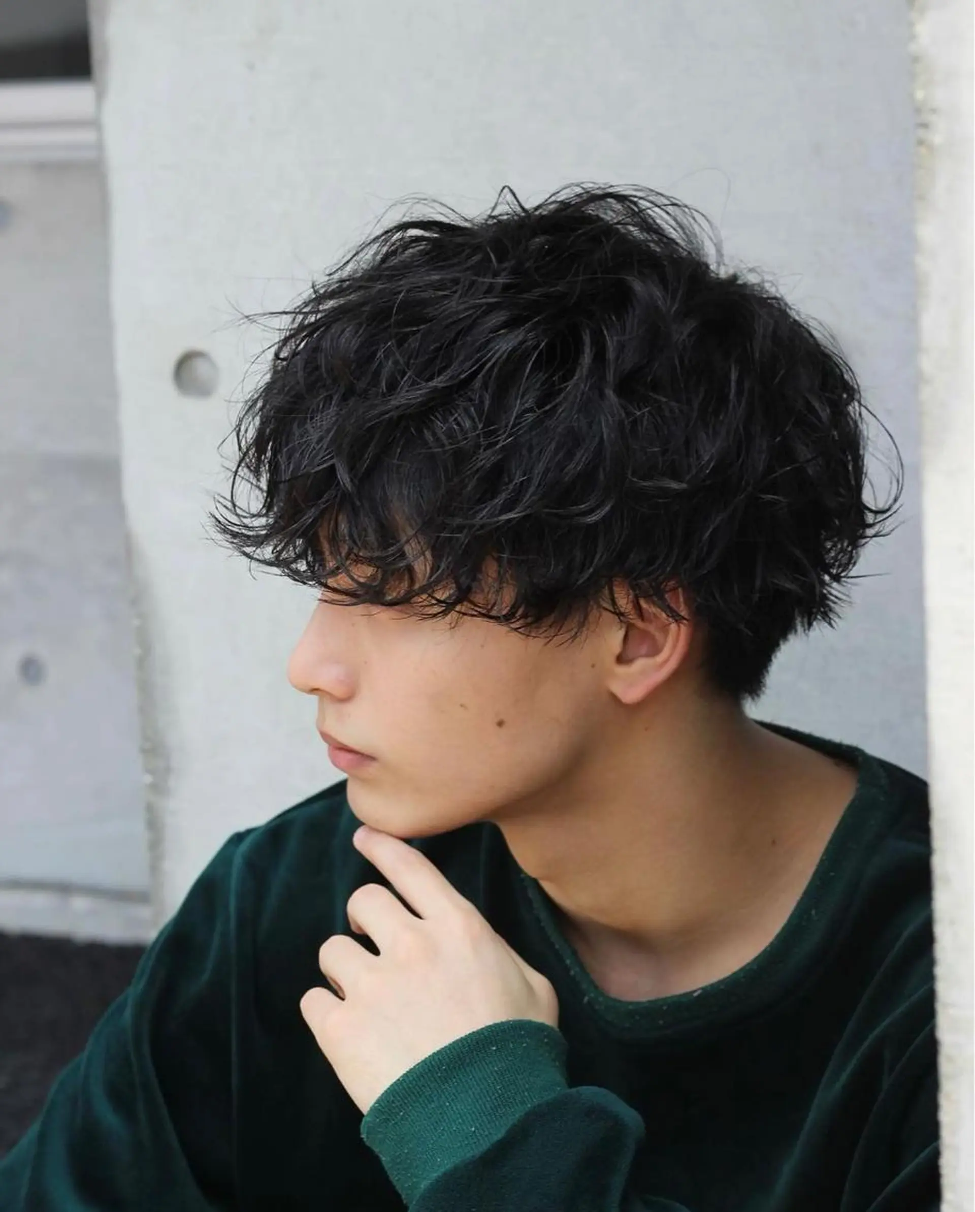 パーマ メンズ マッシュ ゴートゥデイシェアサロン表参道店所属・24時間受付可🕒 艶髪のヘアスタイル