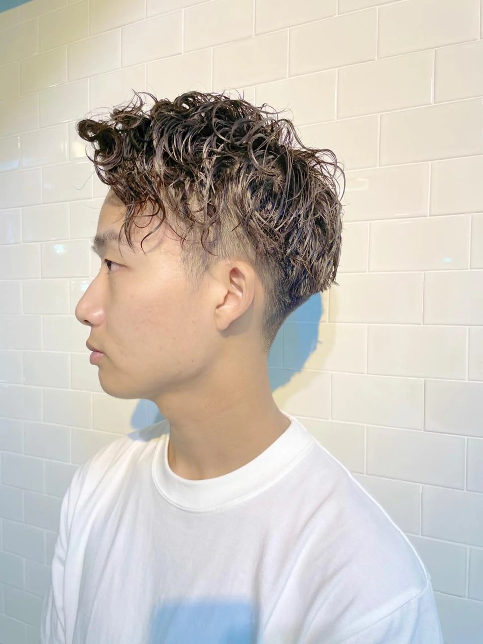 ミディアム 髪や目黒店所属・Kamiya's TOKYO 安孫子のヘアスタイル