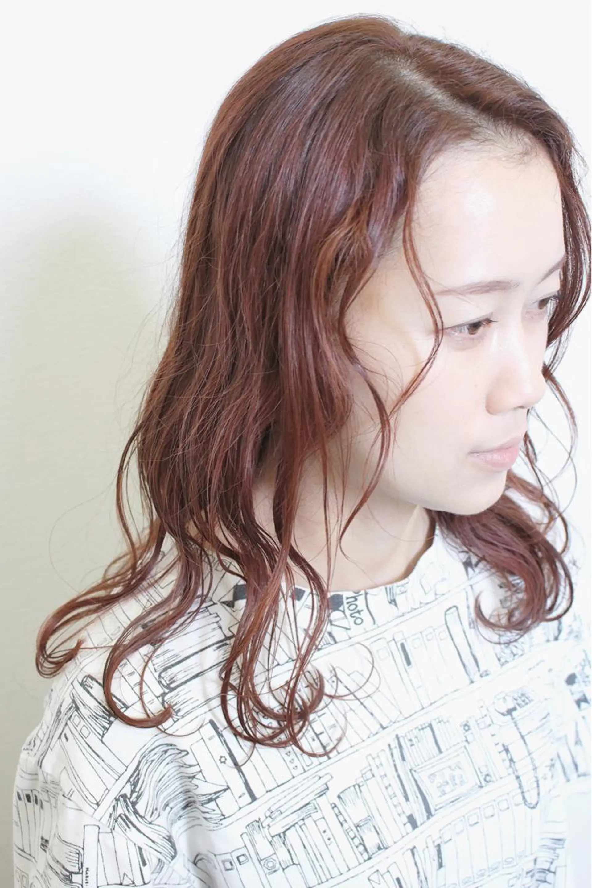 ミディアム カラー ベージュカラー 外国人風カラー カット ヘアカラー 土居 正季のヘアスタイル