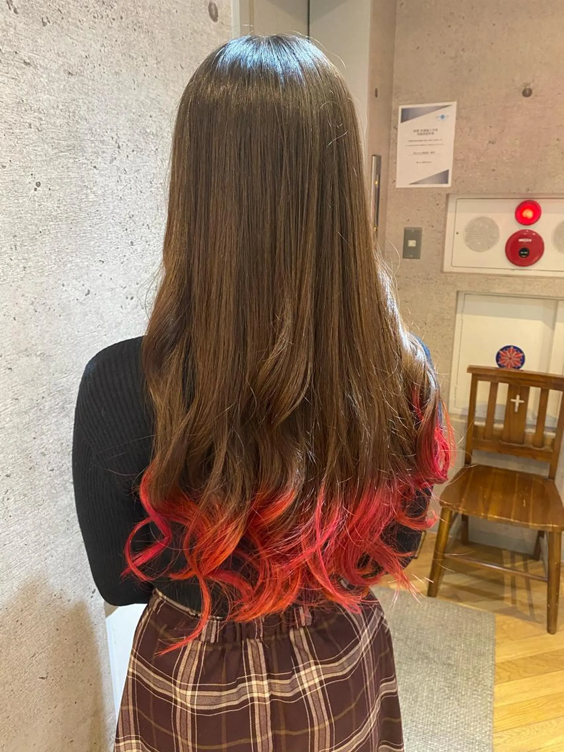 ロング カラー Ando Raycoのヘアスタイル