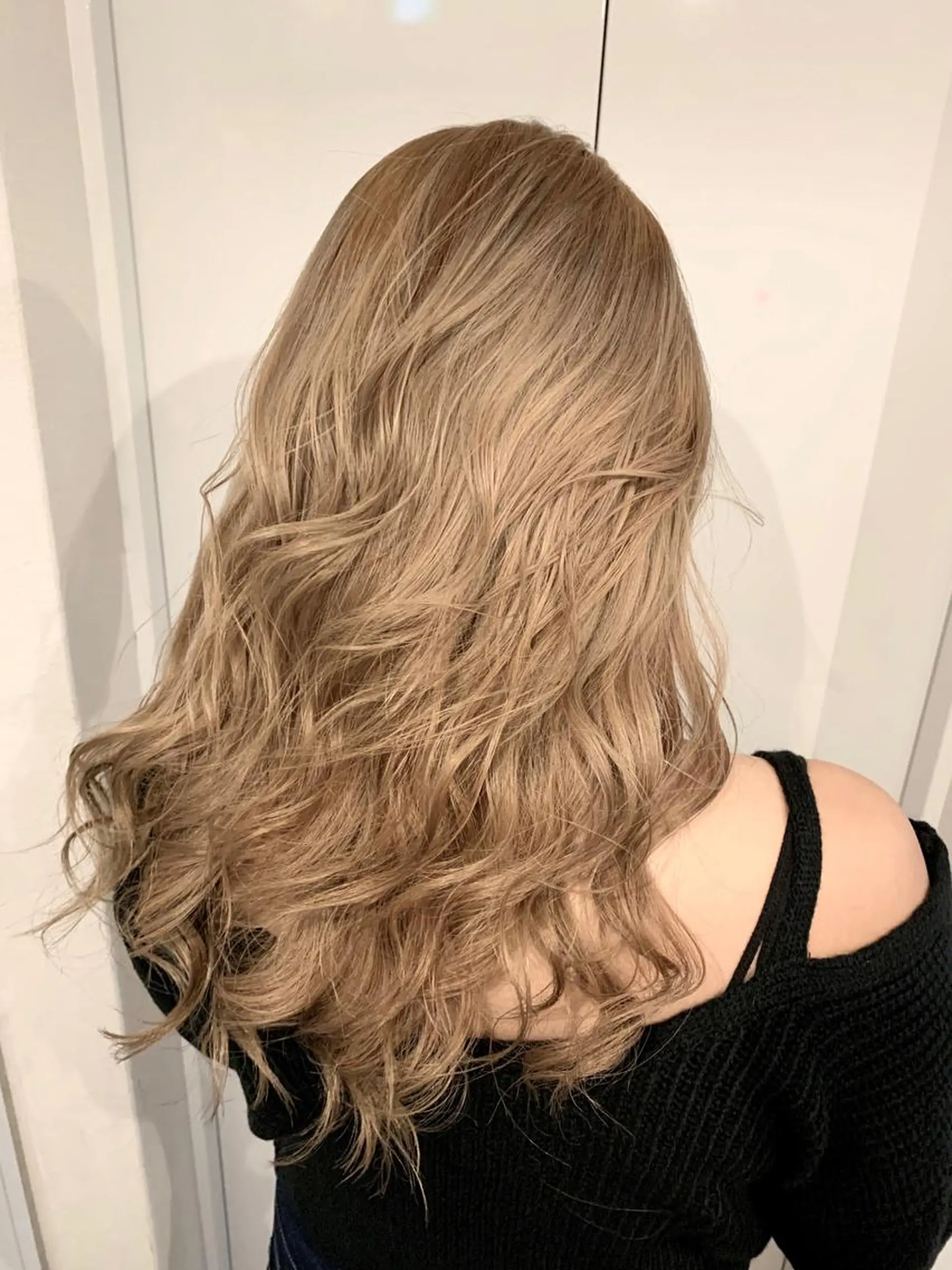 ロング ヘアカラー トリートメント 韓国レイヤーカット KOUKIのヘアスタイル