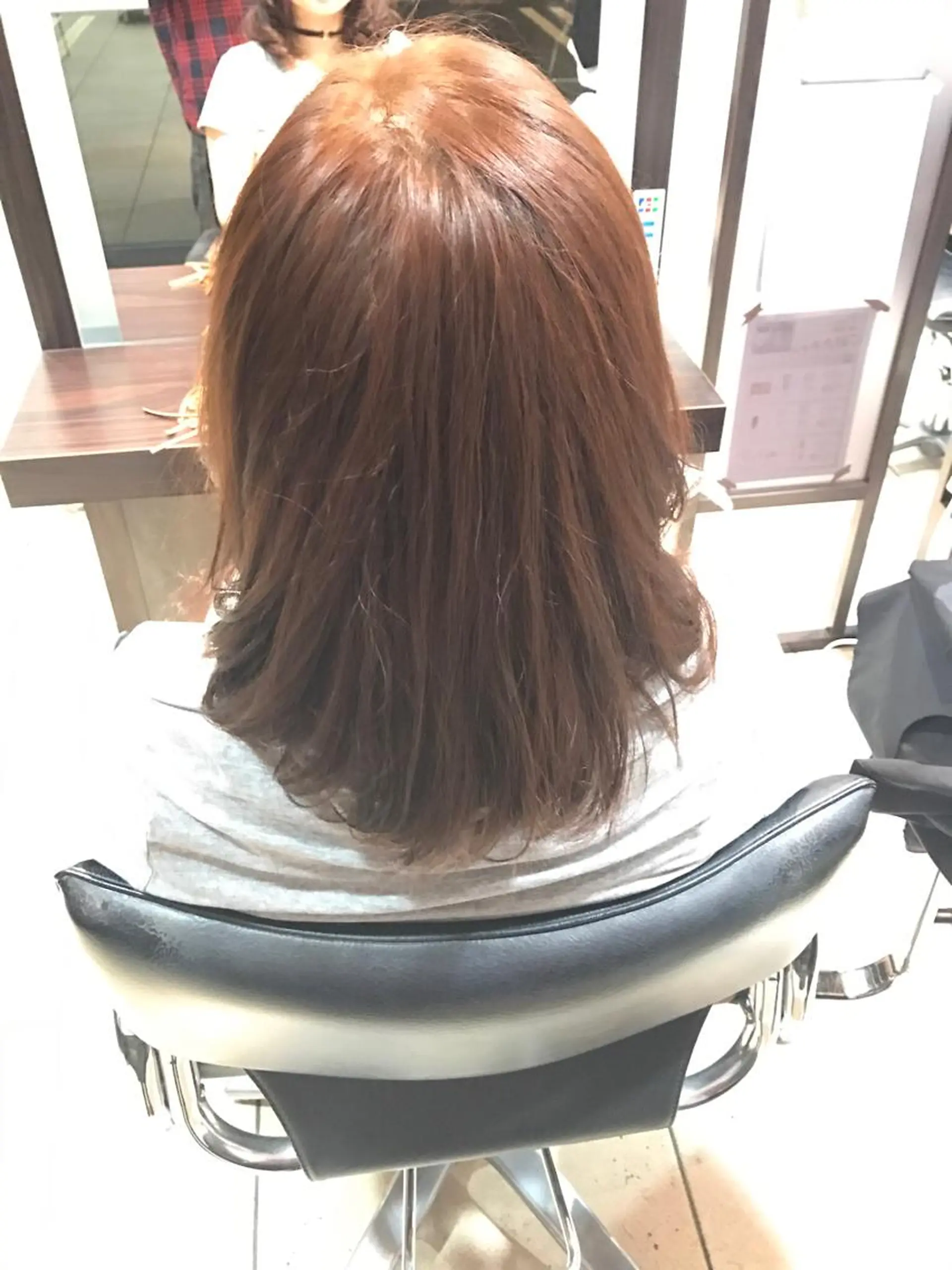 ミディアム カラー OPERA 赤塚のヘアスタイル