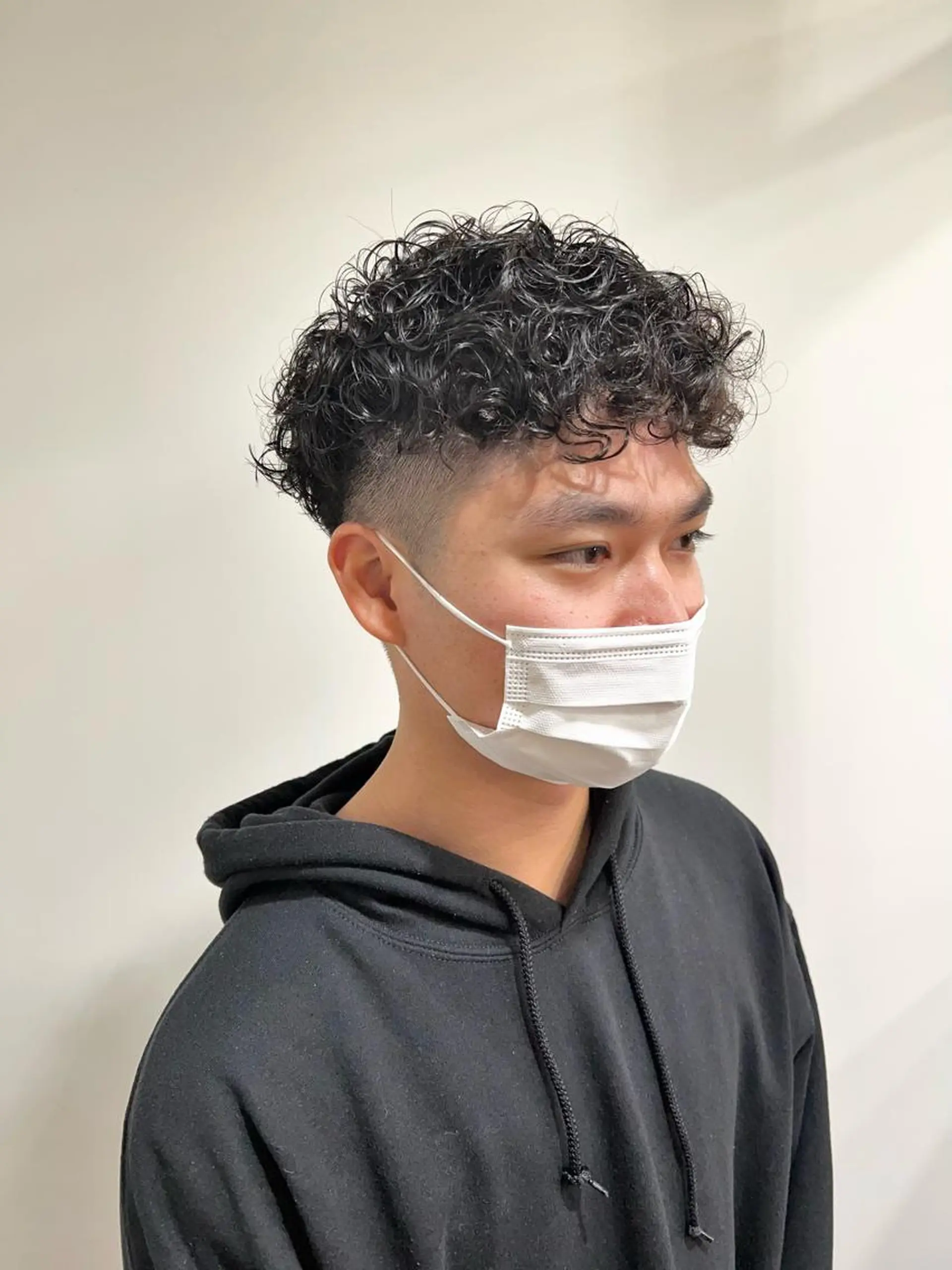 ショート パーマ メンズ カット パーマ 竹内 康浩のヘアスタイル