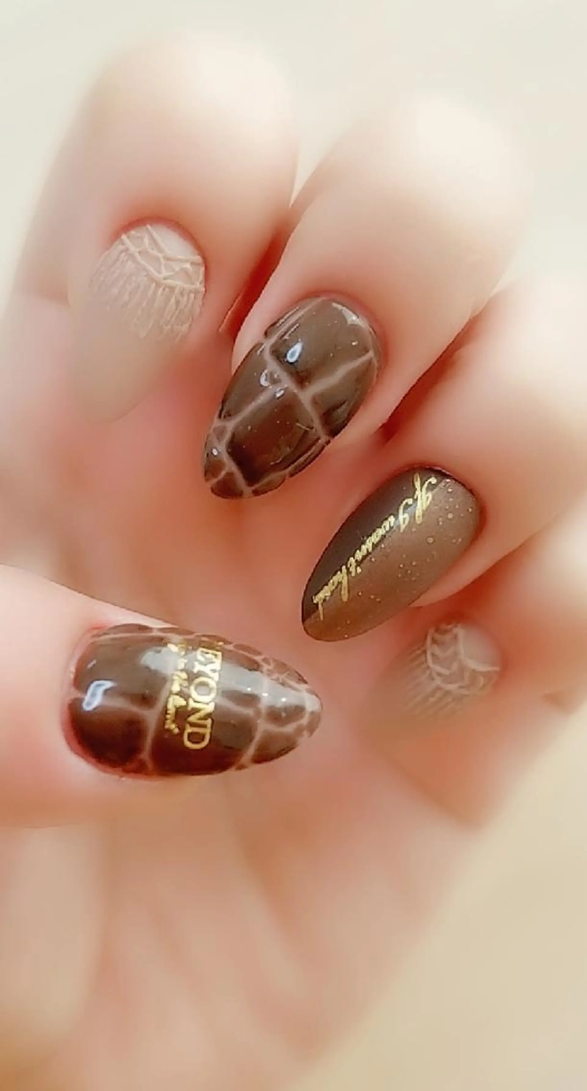 ネイル ハンドネイル em nailのネイルデザイン
