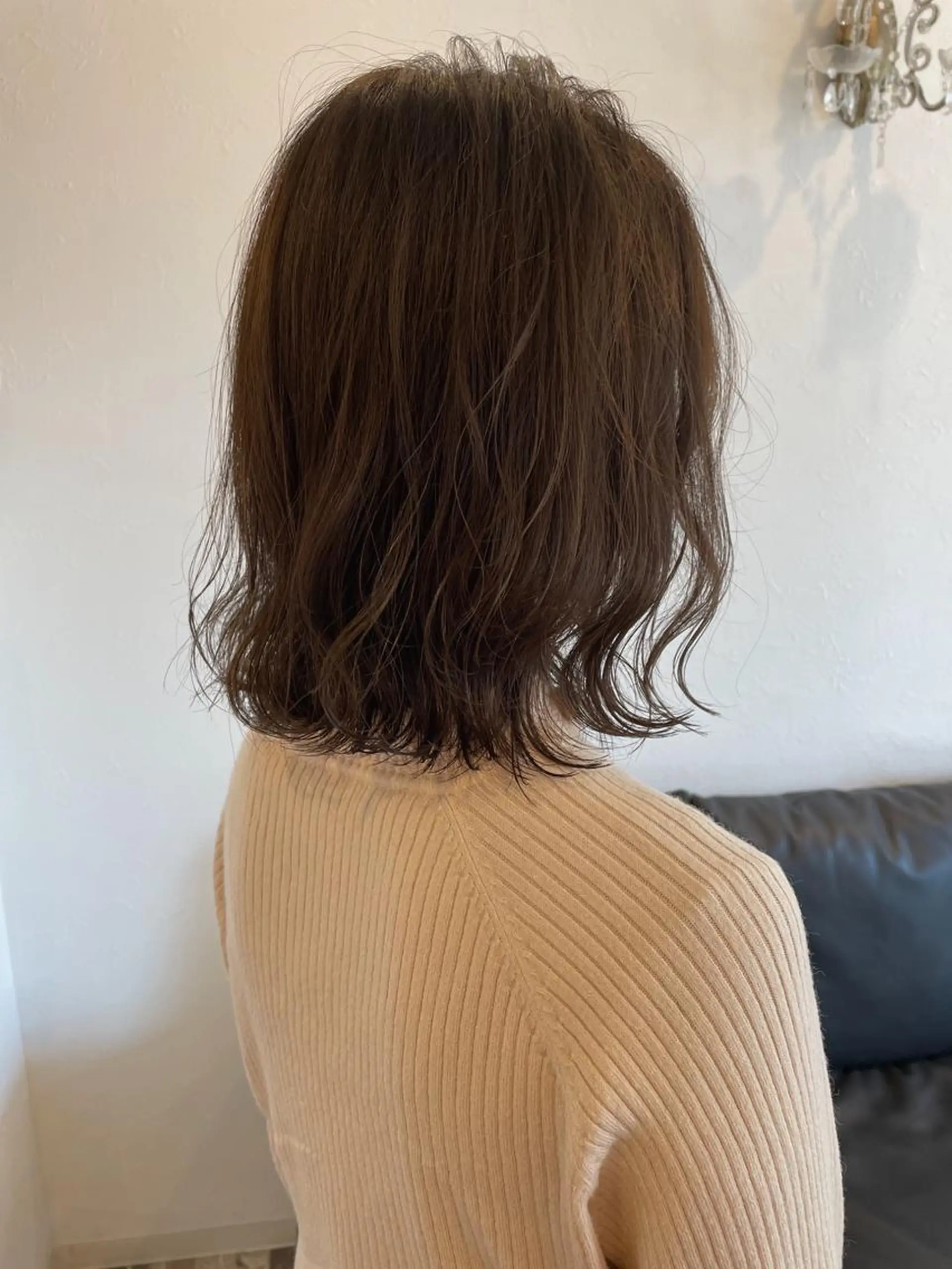 ミディアム カラー アッシュ ベージュカラー ブリーチ ブリーチなしカラー カット ヘアカラー トリートメント m ā l o.🌷 サカモトマイコのヘアスタイル