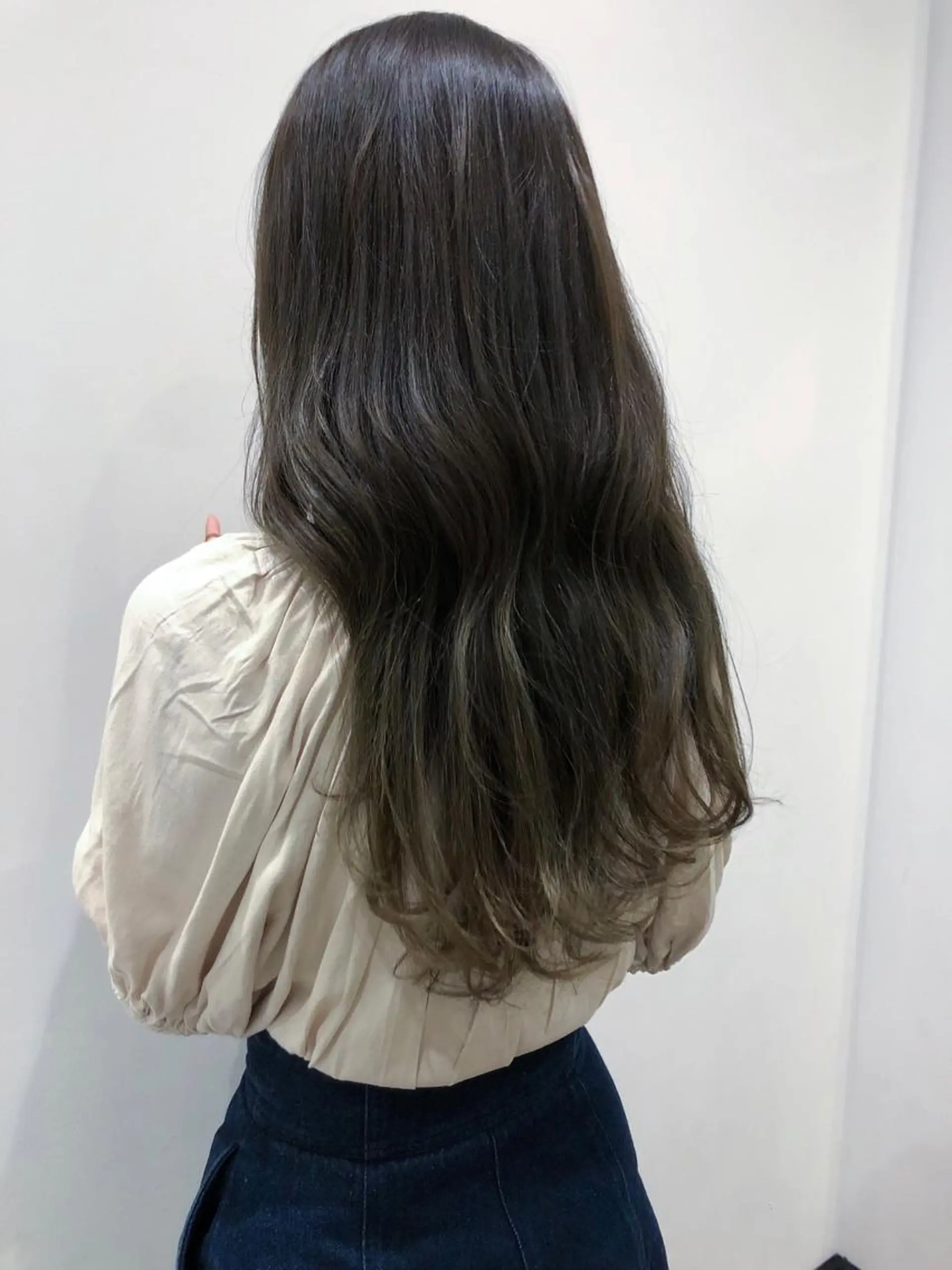 ロング カラー ﾊｲﾄｰﾝ/ｶﾗｰ/ 用賀/稲若健太郎のヘアスタイル