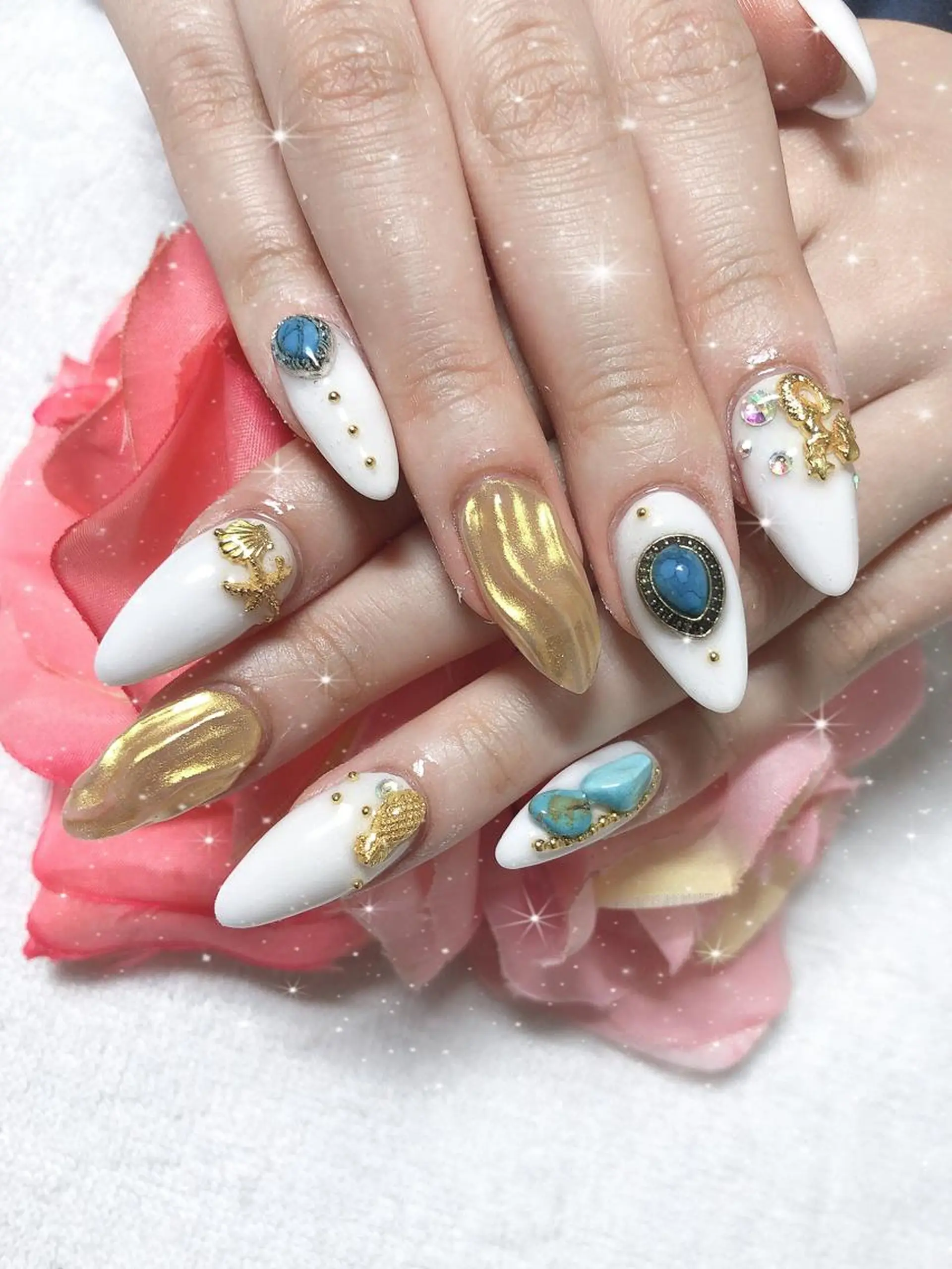 ミディアム ネイル ハンドネイル 《LB》ラブリエ Nail&eyeのマツエク・マツパデザイン