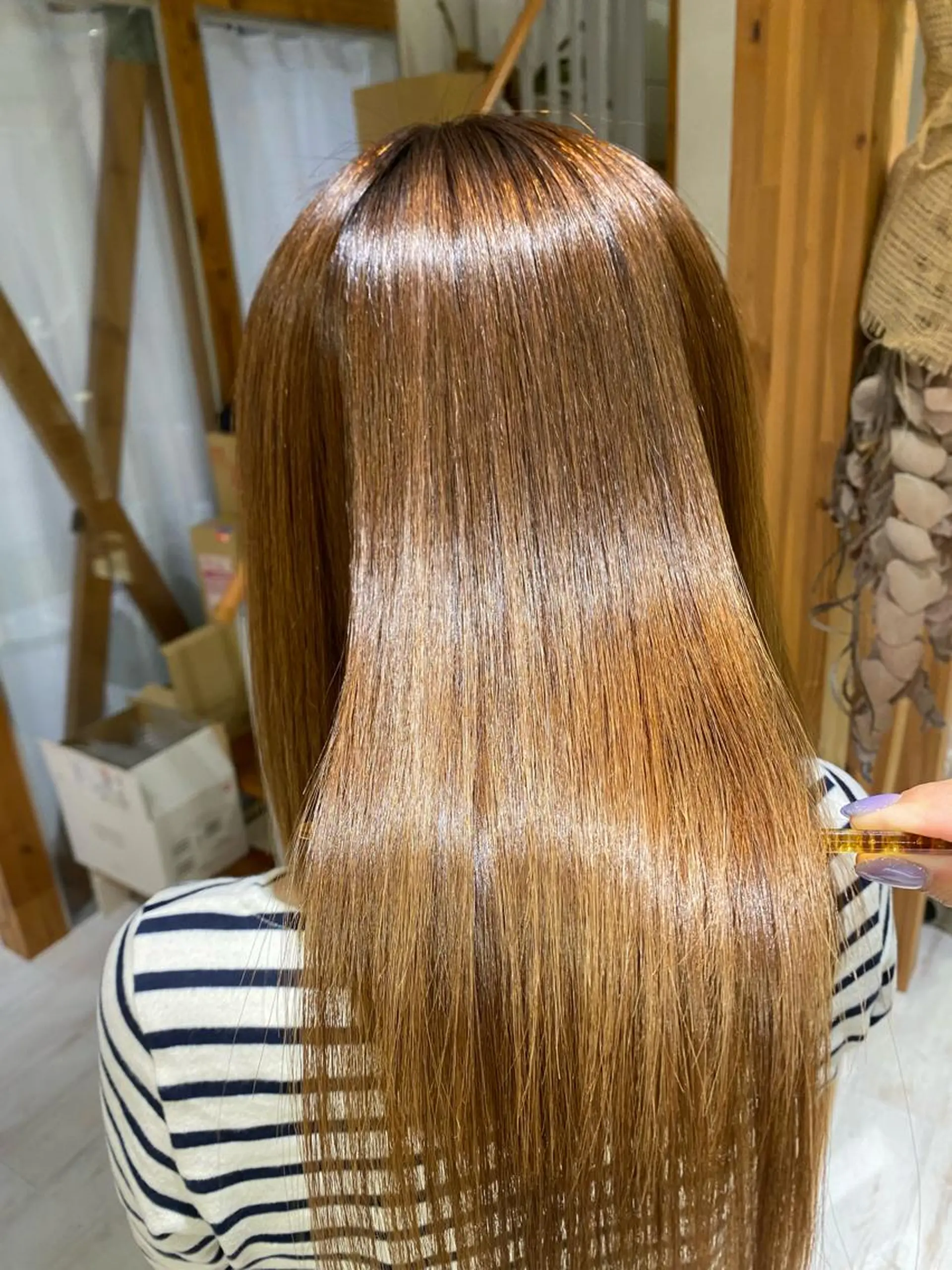 セミロング 青木 ありさのヘアスタイル