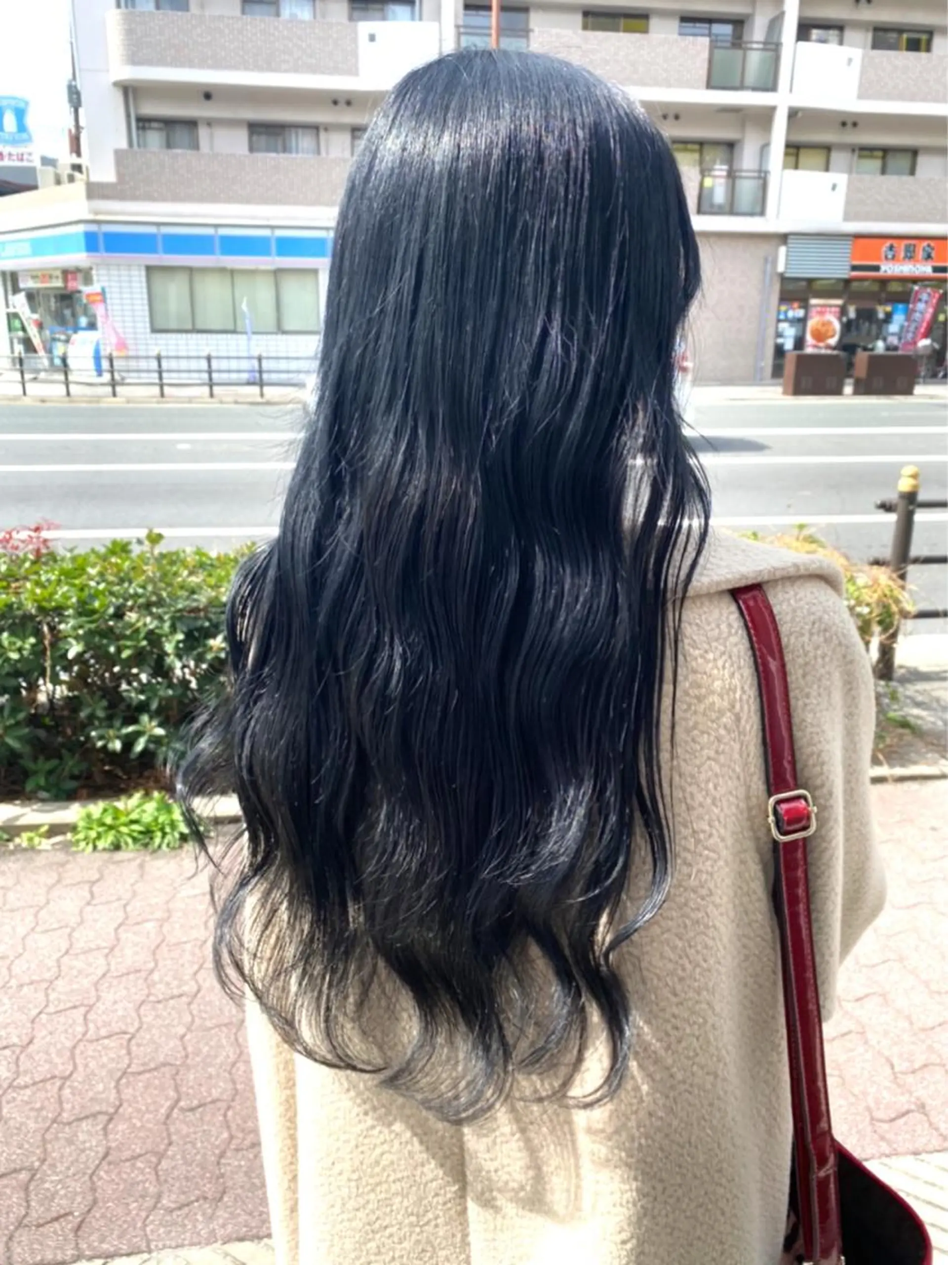 セミロング ✨ブリーチ/ウルフ/ 心斎橋/横山大樹のヘアスタイル