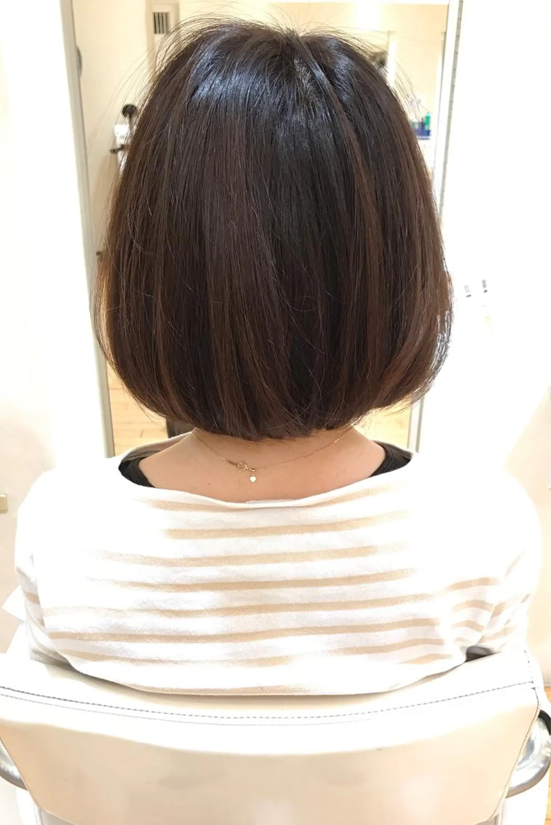 ショート ミディアム カラー アッシュ ベージュカラー ボブ ReMix 新宿店所属・タジマ ヤスヒサのヘアスタイル