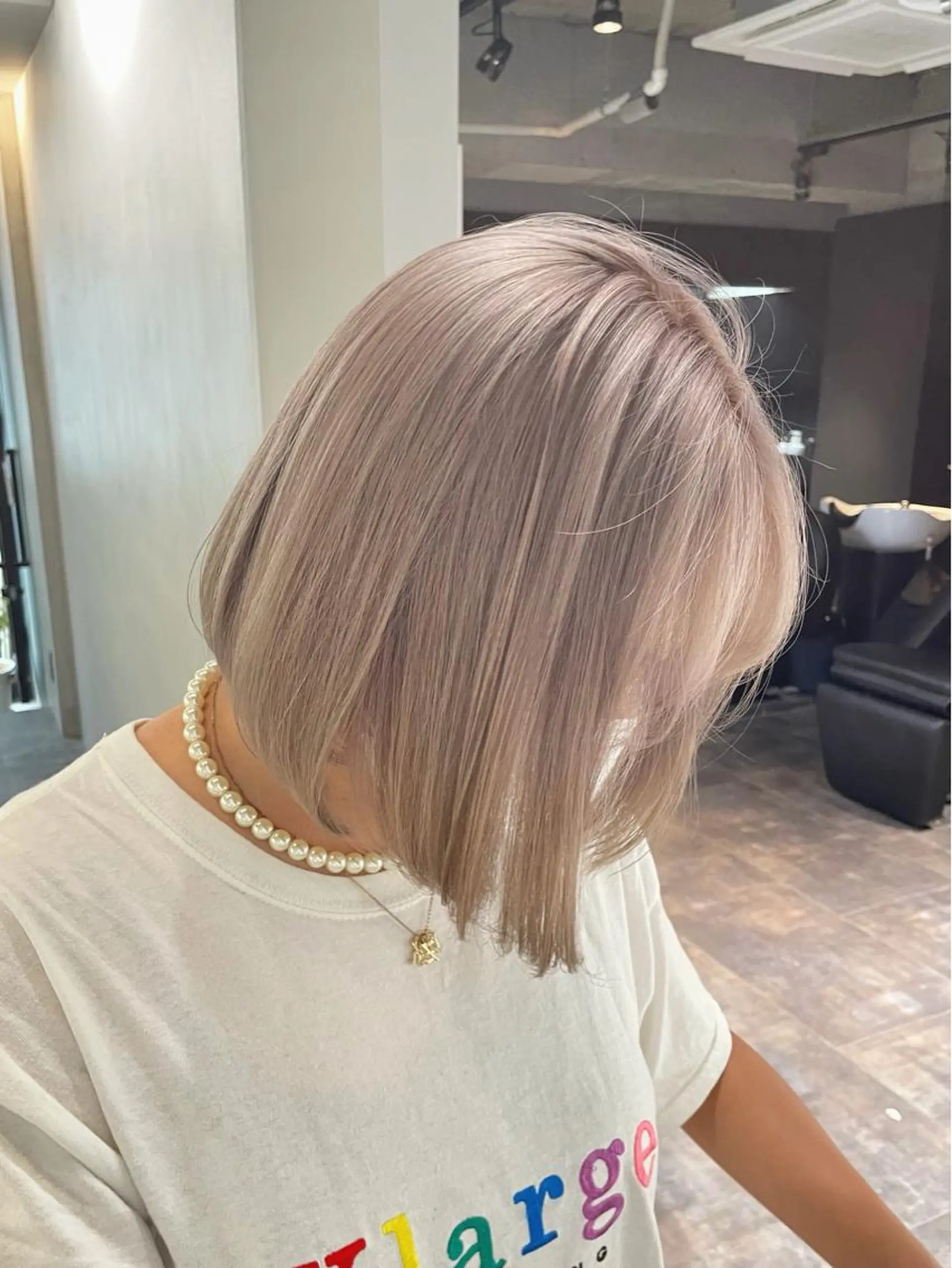 ミディアム カラー グレージュ ラベンダーカラー ラベンダーグレージュ ラベンダーグレー GO TODAY SHAiRE SALON NU茶屋町店所属・女性専門マンツーマン YUKIのヘアスタイル