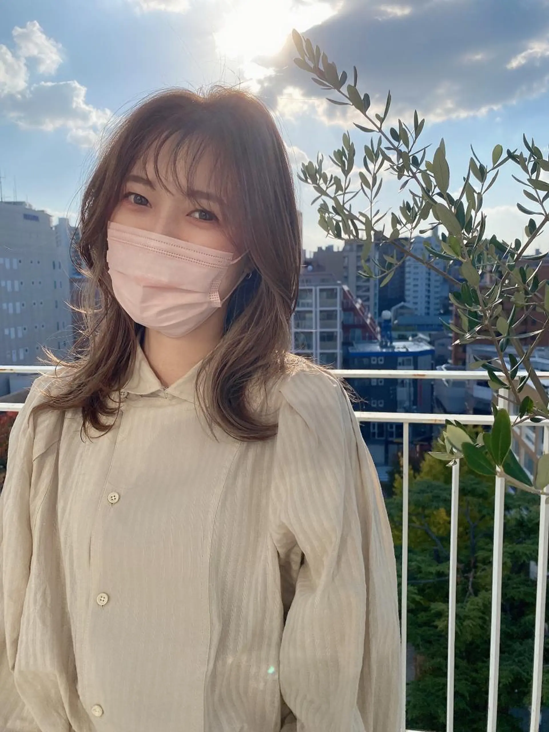 ミディアム umu.［韓国ヘア /レイヤーカット］のヘアスタイル