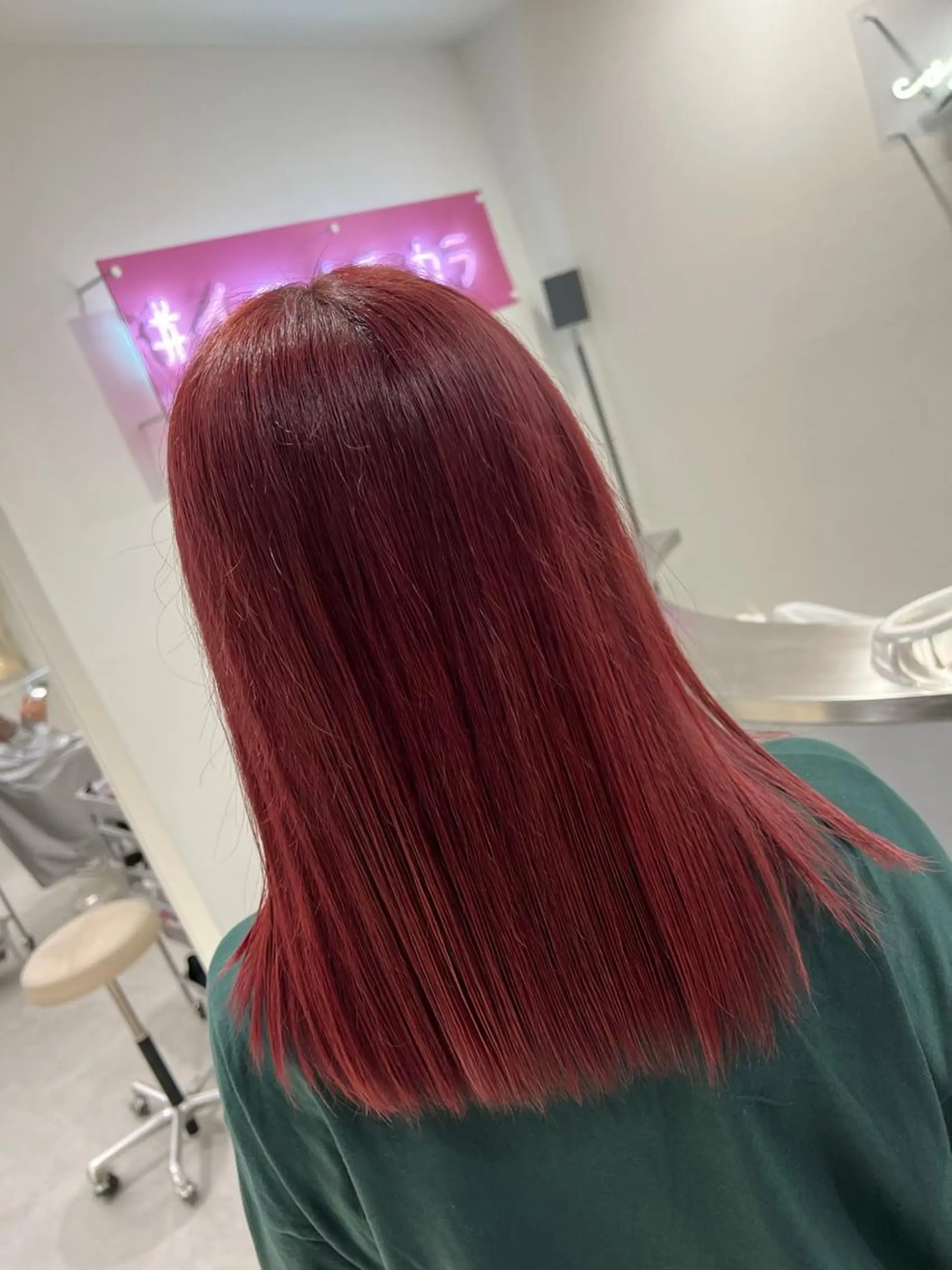 セミロング カラー ヘアカラー Iris所属・ハイトーン特化サロン 💎MOCA💎のヘアスタイル