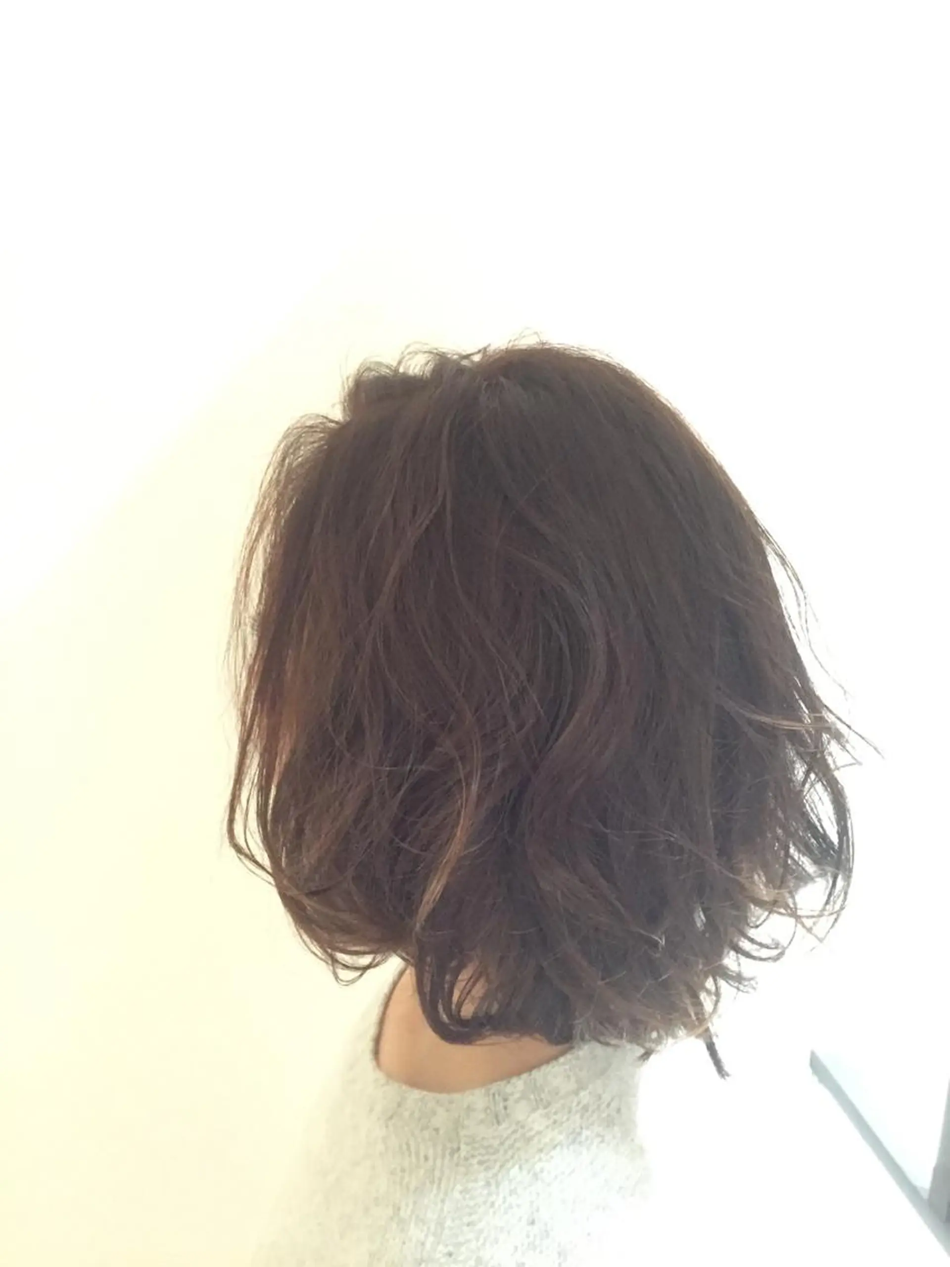 ミディアム カラー グラデーションカラー ハイライトカラー ハイライト eyelush color world庄内駅前所属・シールエクステ／豊中 吉田孝司のヘアスタイル