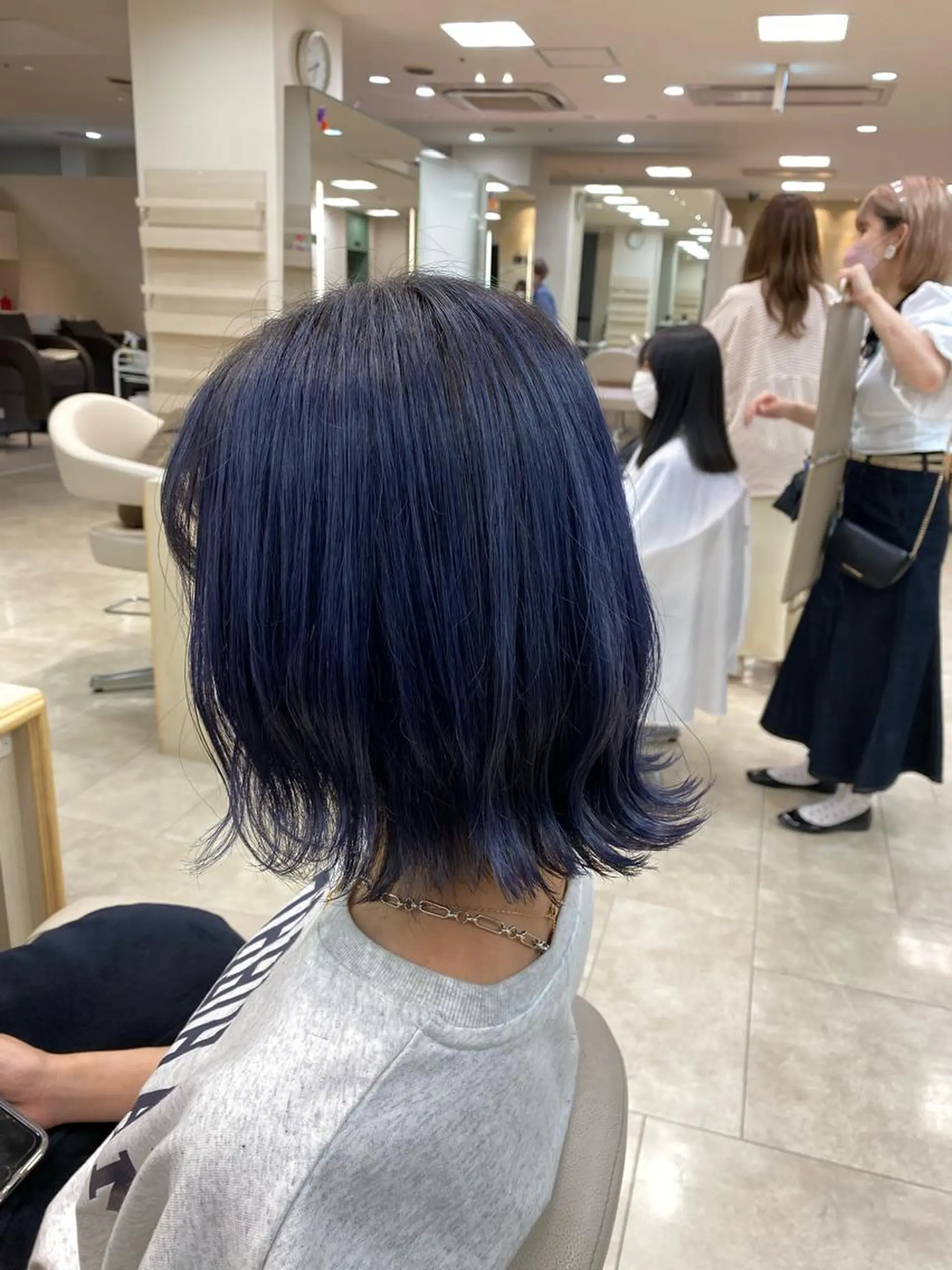 ショート カラー ブルーカラー ネイビーカラー ヘアカラー トリートメント ヘアセット ハイトーン/ウルフ /レイヤー/坂野幸伸のヘアスタイル