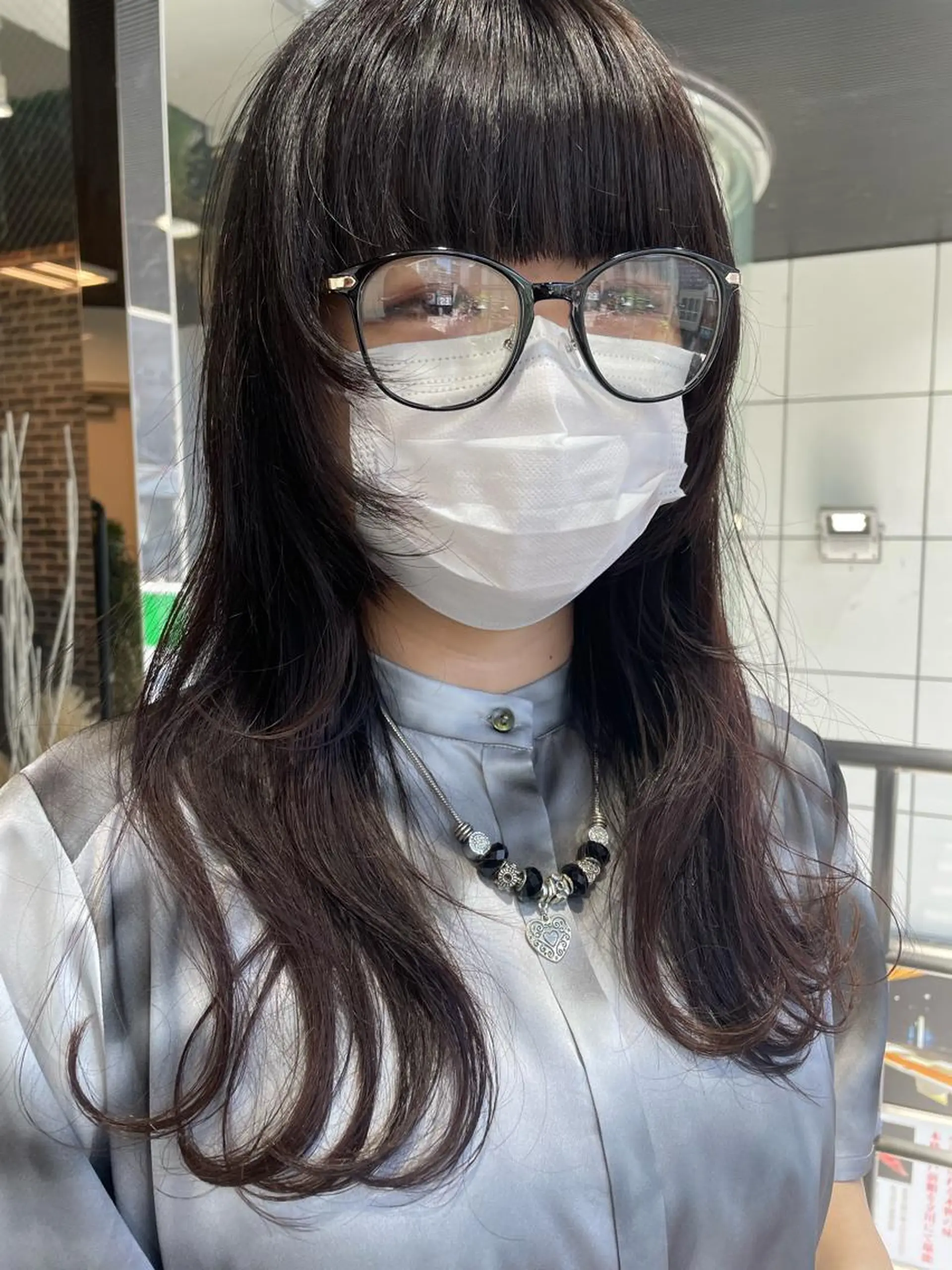 セミロング 髪質改善 ウルフカット カット 韓国ヘア🦋 MIYUのヘアスタイル