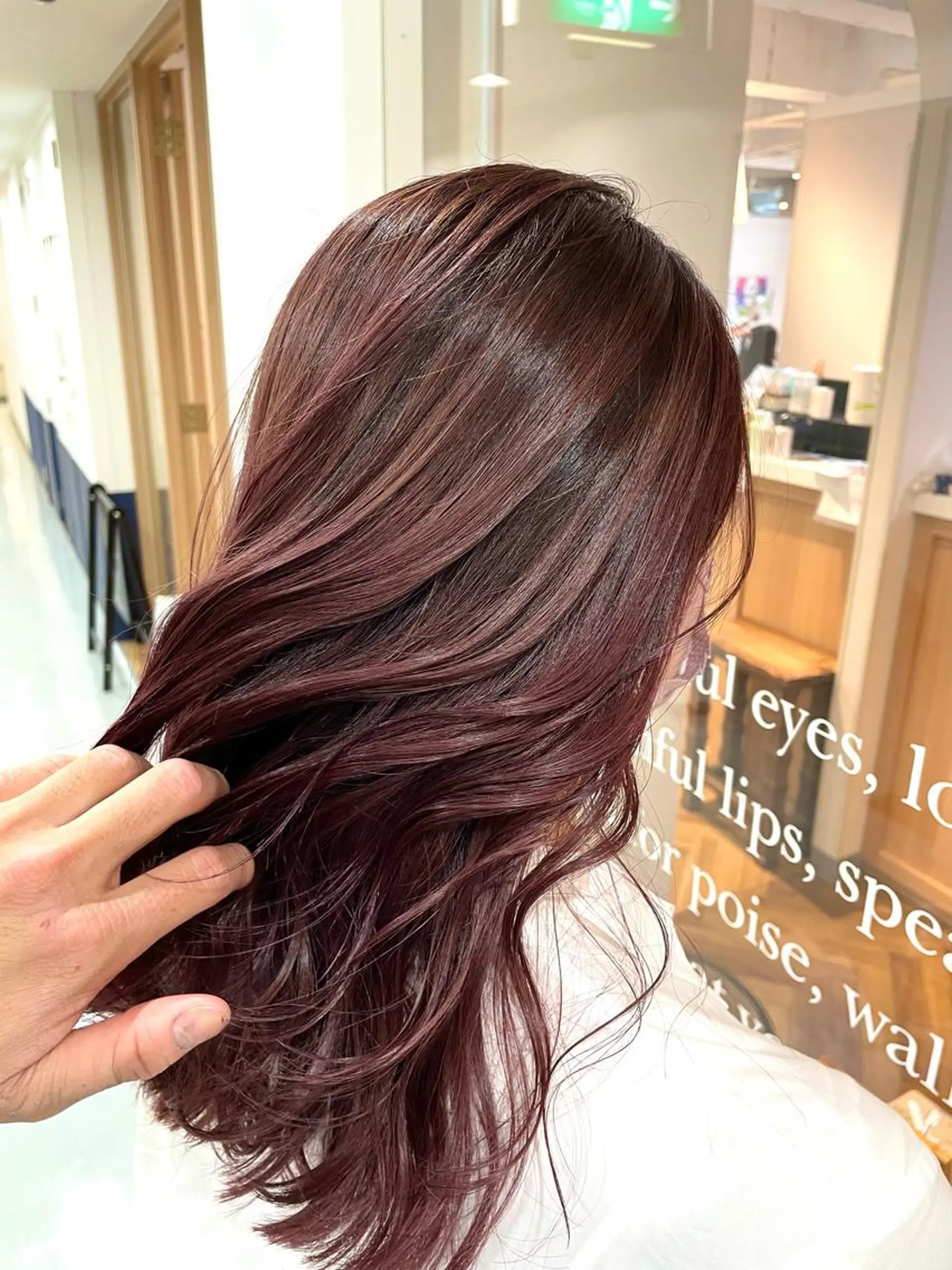 ロング カラー カット ヘアカラー トリートメント 過去一の柔髪ヘア 🌿IVYjoureのヘアスタイル