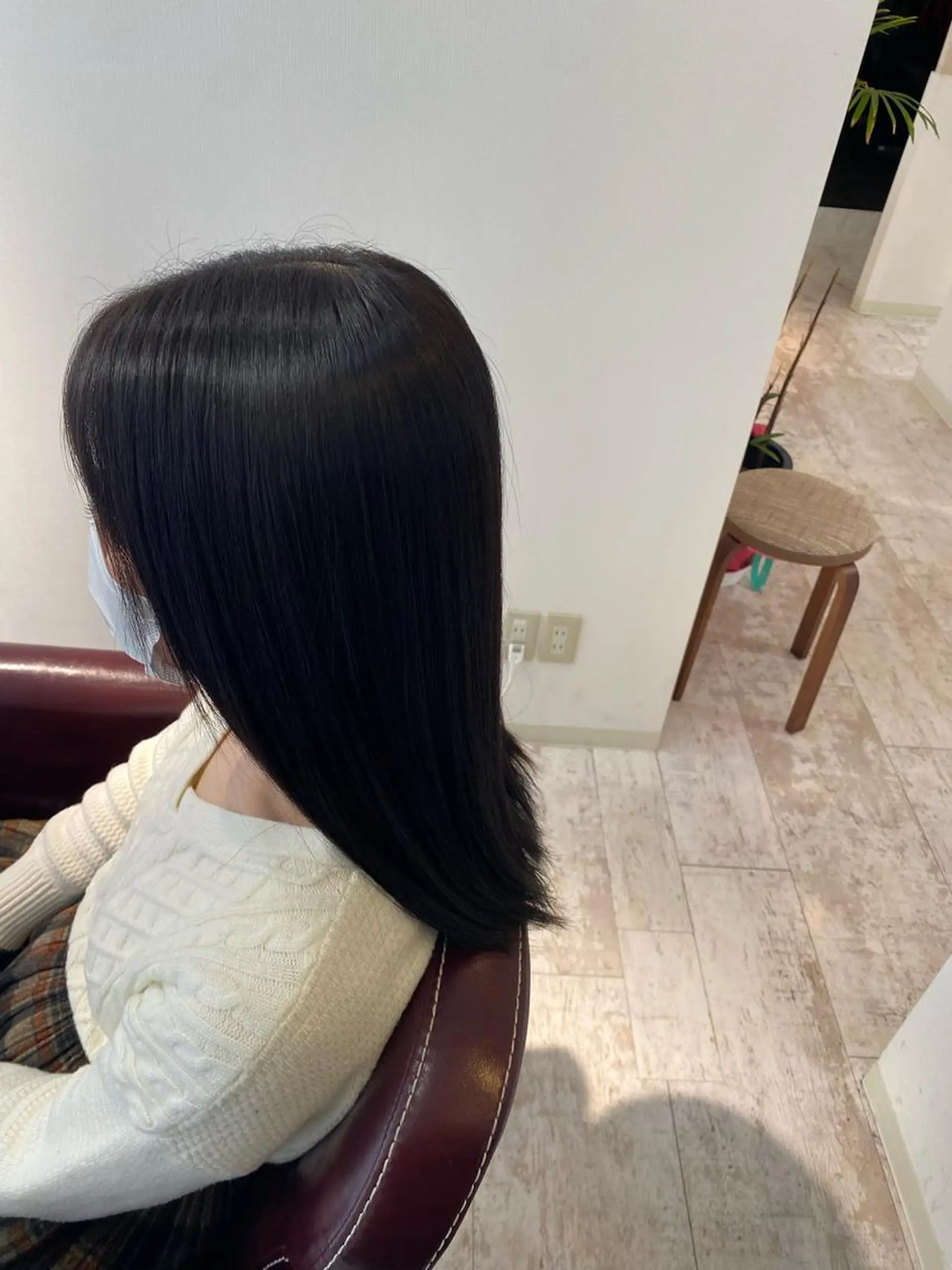 セミロング 酸性ストレート カット ヘアカラー トリートメント 美髪矯正🌟 Ichiha🐨のヘアスタイル