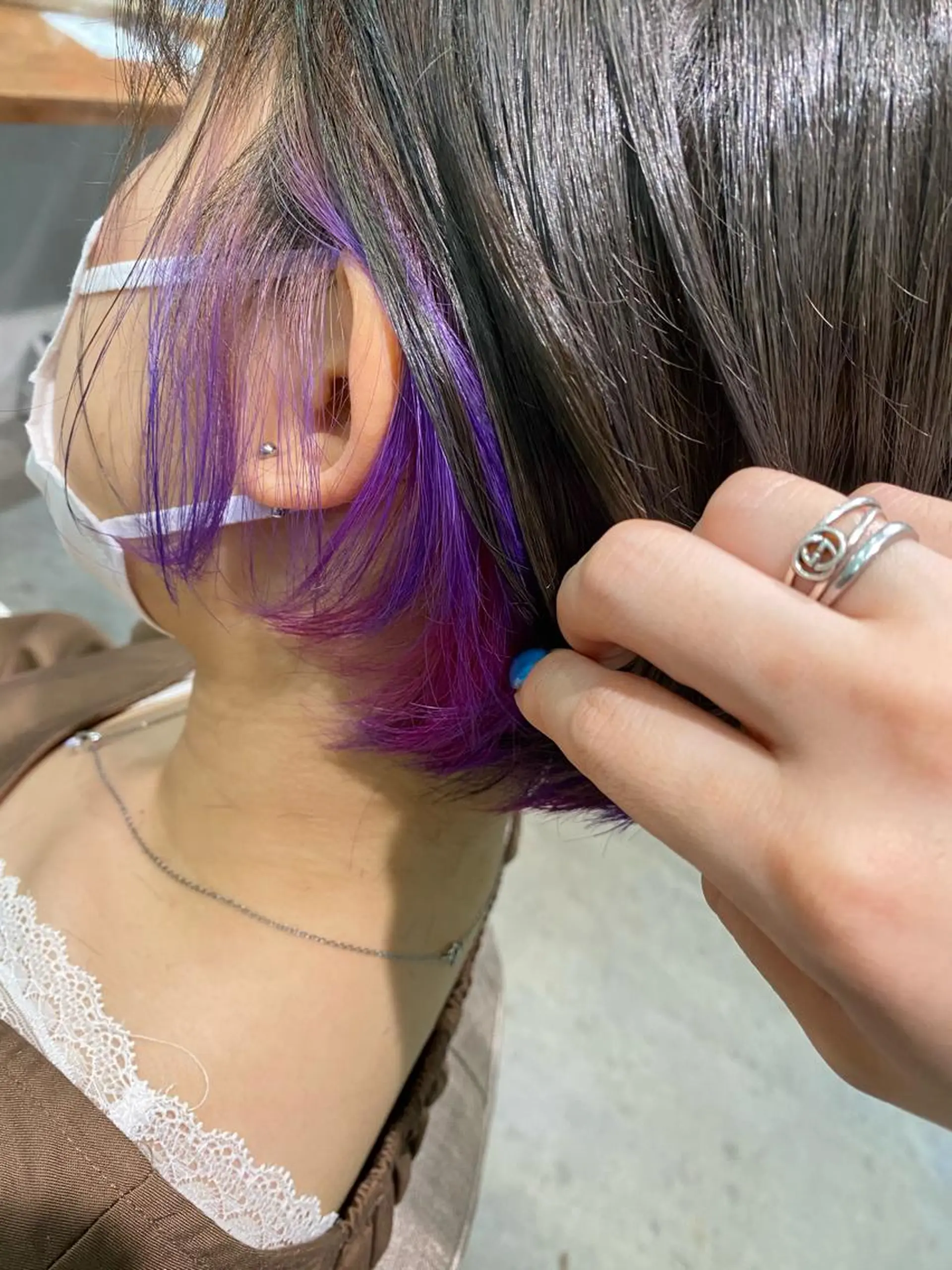 ミディアム カラー 指名支持率NO.1 スタイリストのヘアスタイル