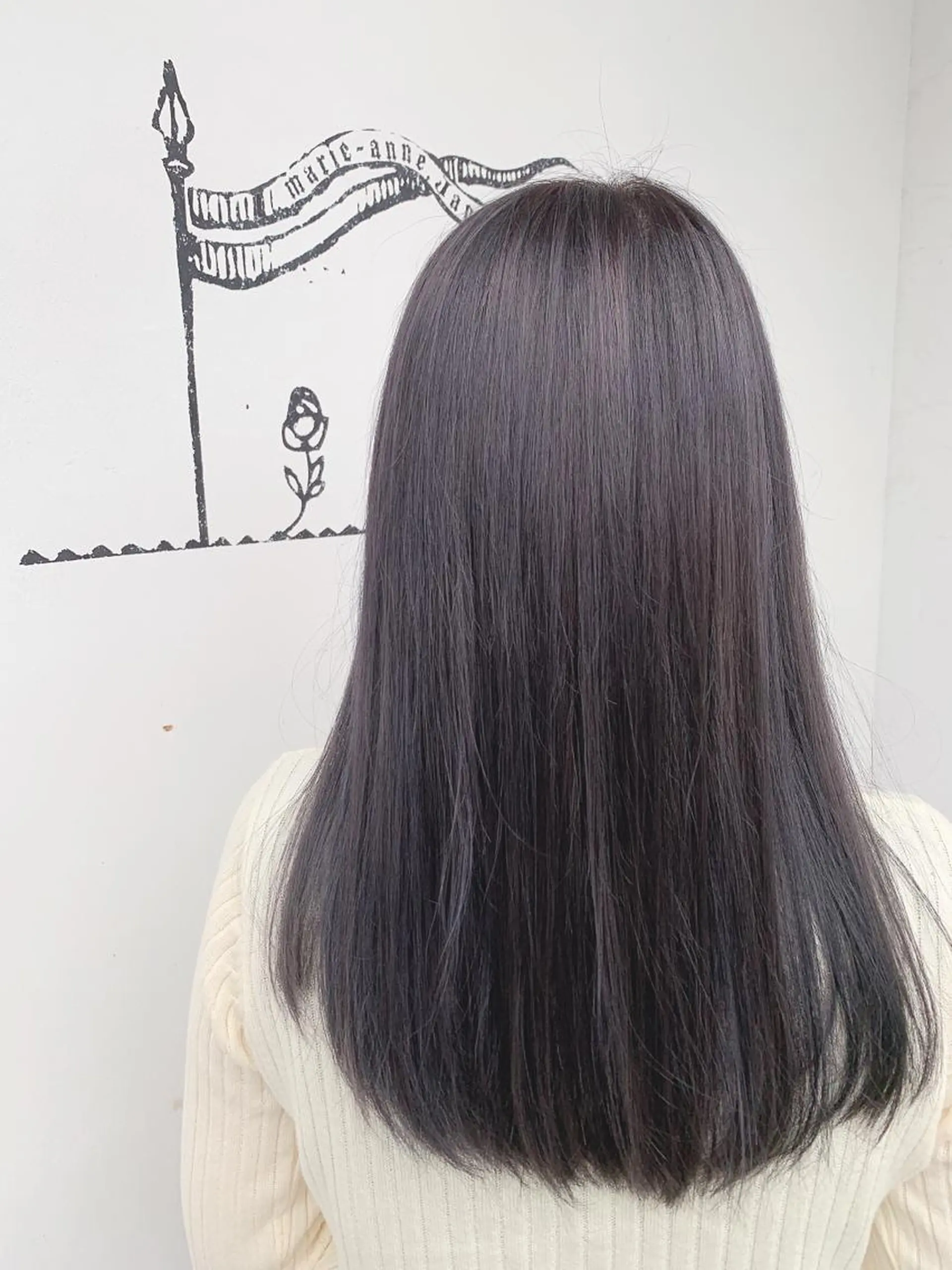 ロング カラー ブルーカラー ブルージュ ヘアカラー marie-anne 浜松元目店のヘアスタイル