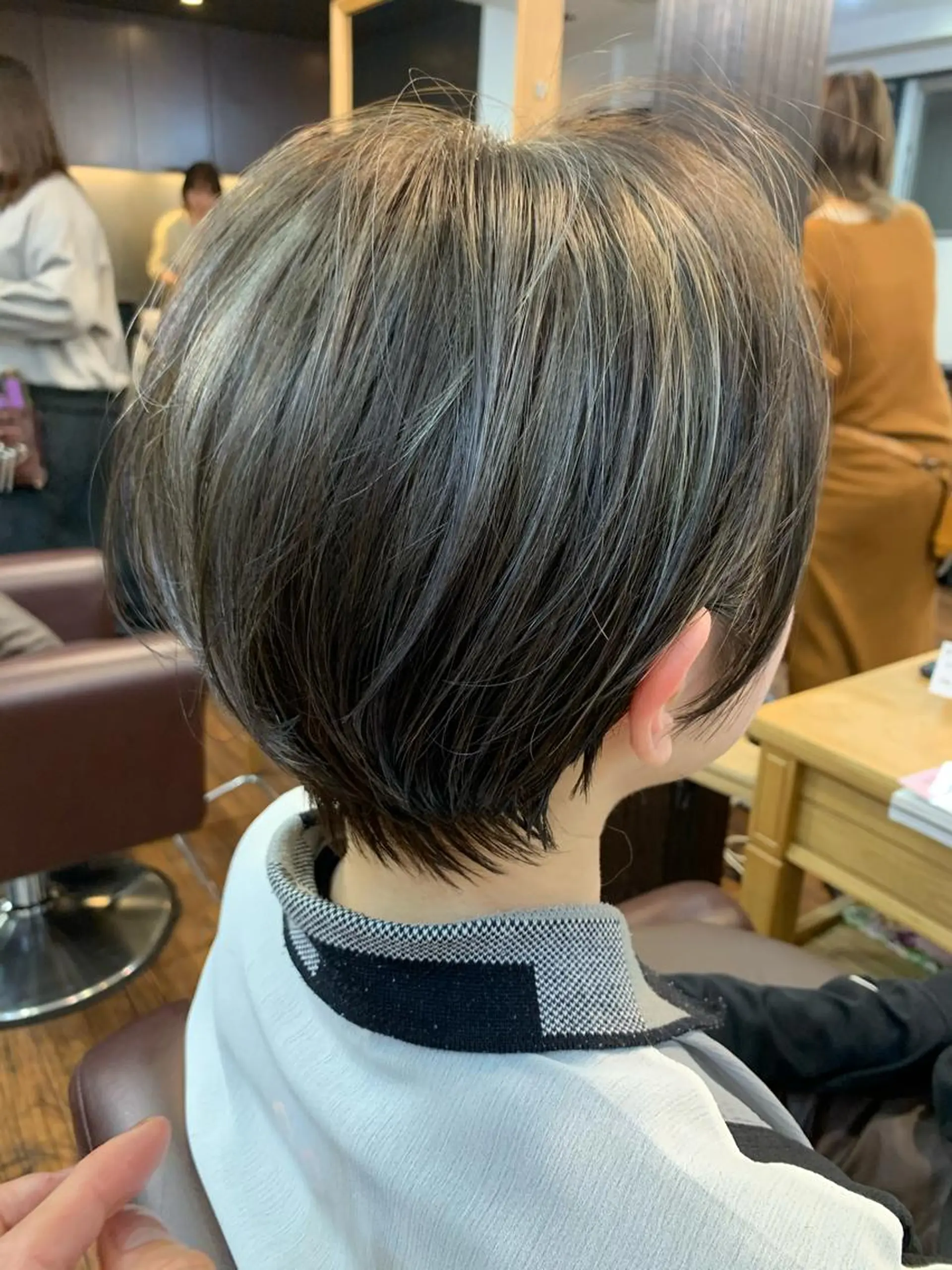 ショート 縮毛矯正/ショート/ レイヤー/畑中正敏のヘアスタイル