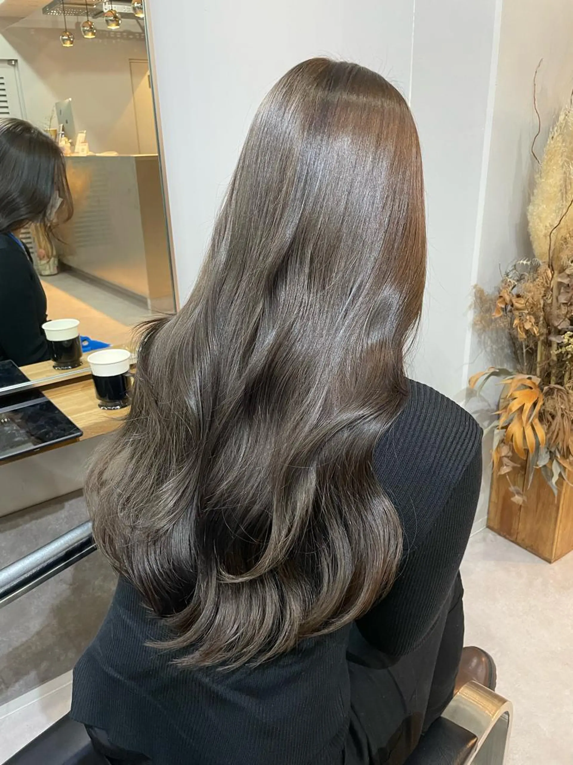 ロング カラー ヘアカラー ミルクティーベージュ ❤︎レイヤー　MIAのヘアスタイル