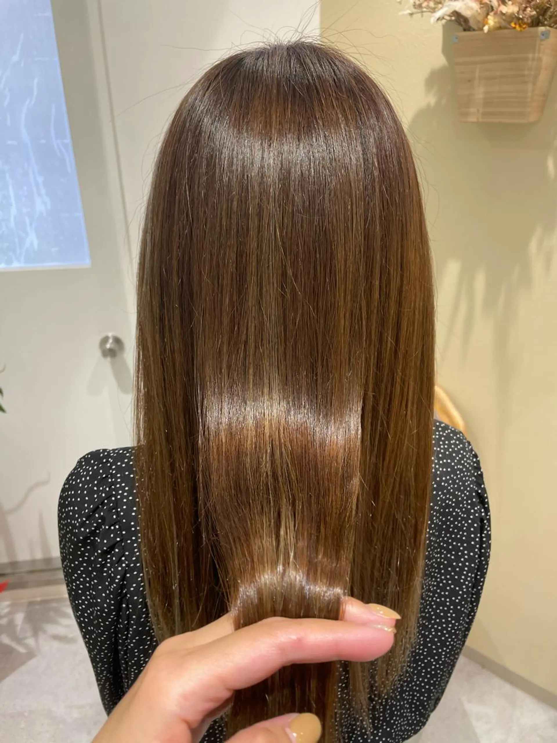 ロング カラー トリートメント 酸熱トリートメント カット ヘアカラー トリートメント ボブ支持率NO1 🌈CHIKAのヘアスタイル