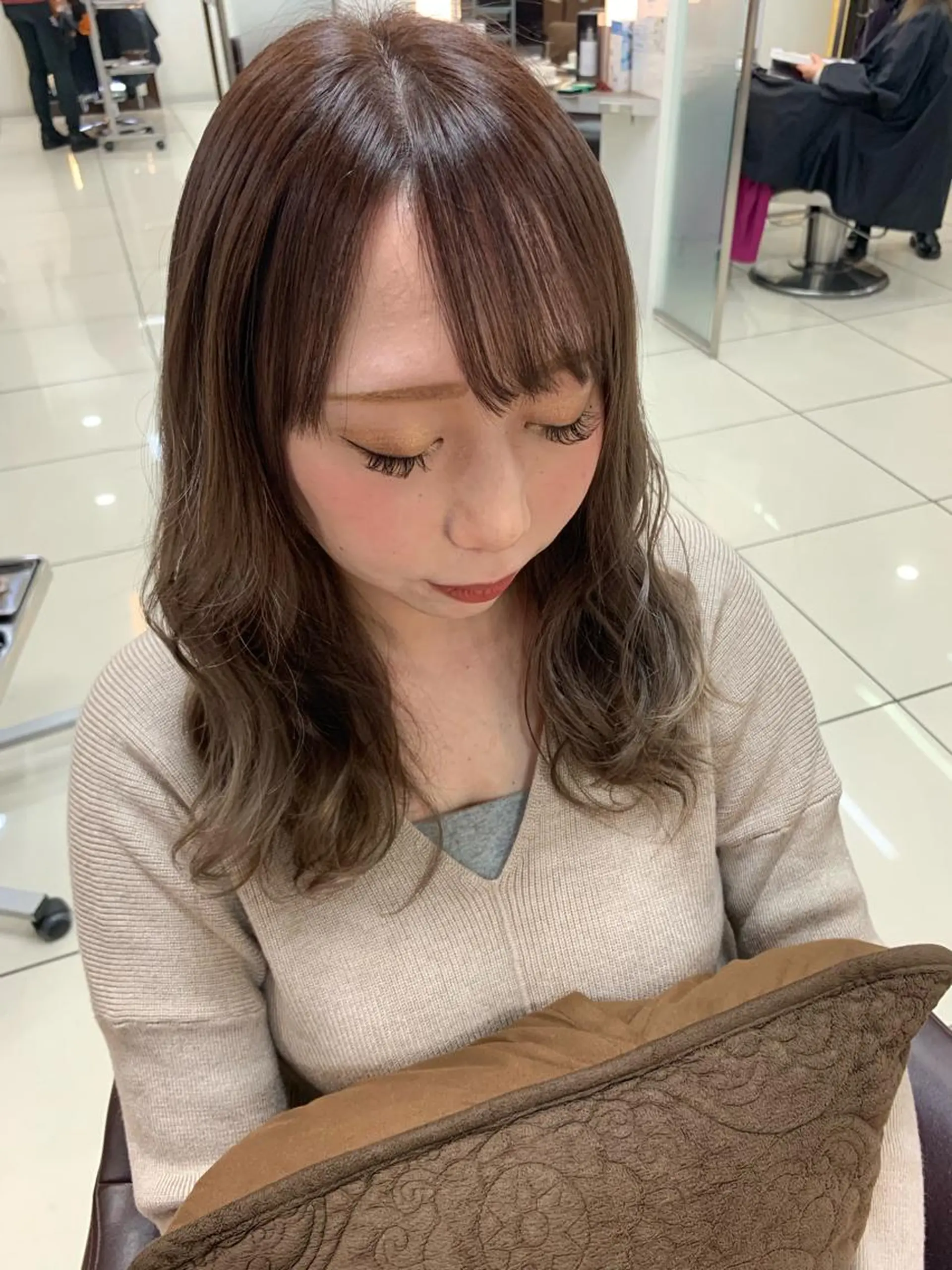 セミロング ママ美容師まつげ 🤍まき🤍のマツエク・マツパデザイン