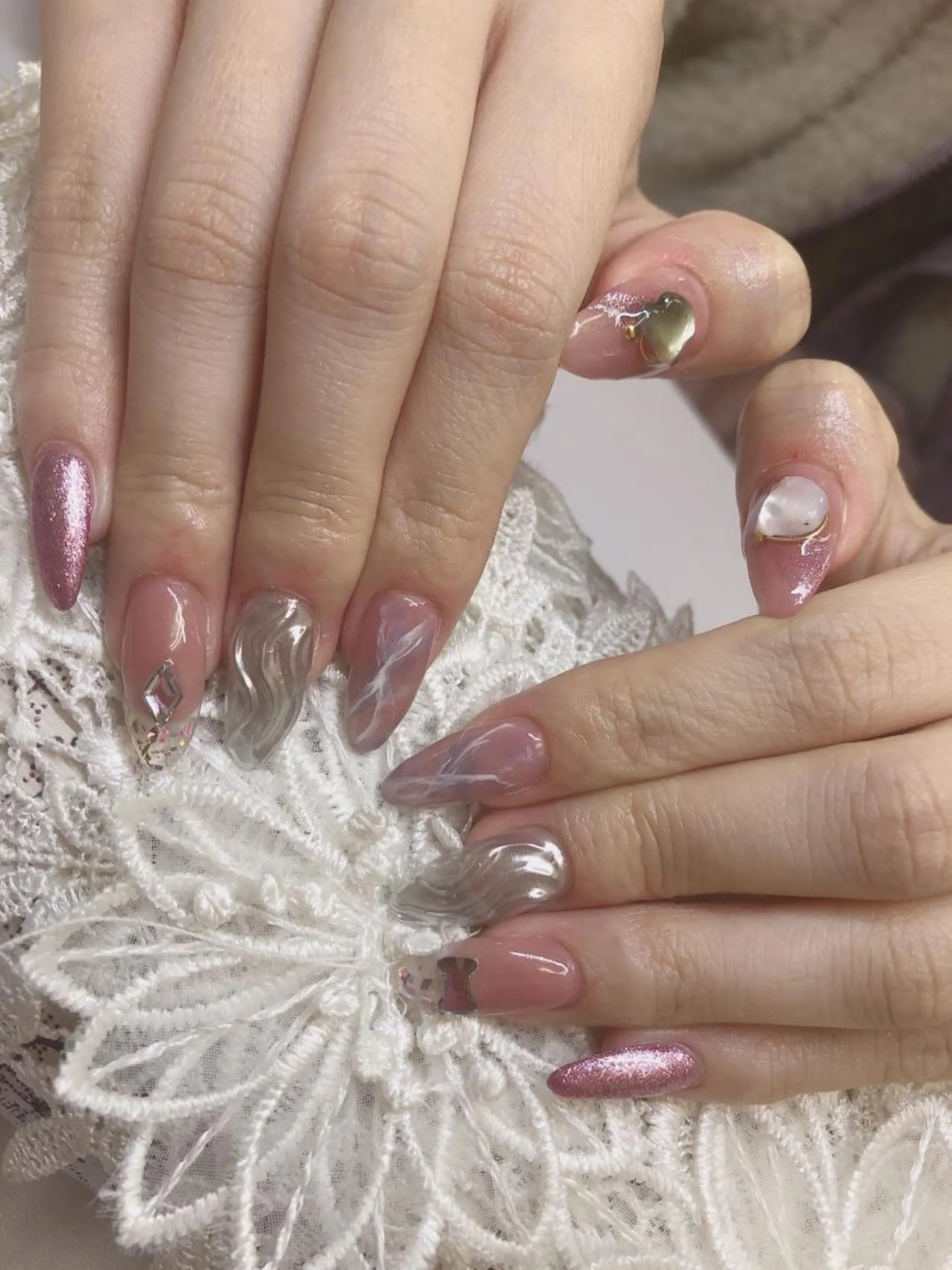 ネイル Flowerネイルサロン所属・. yukiのネイルデザイン